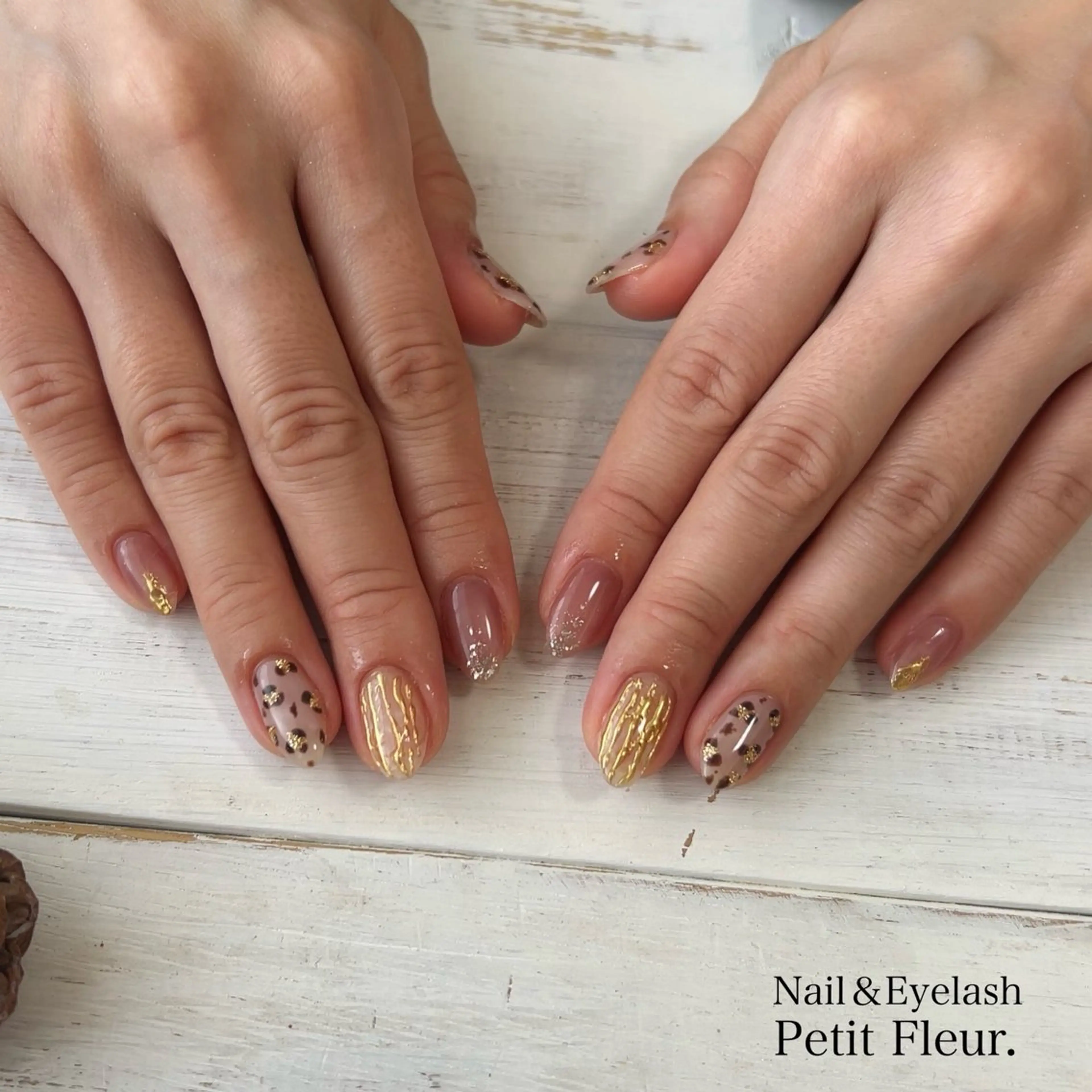 ネイル Petit Fleur所属・青柳 亜梨奈のマツエク・マツパデザイン