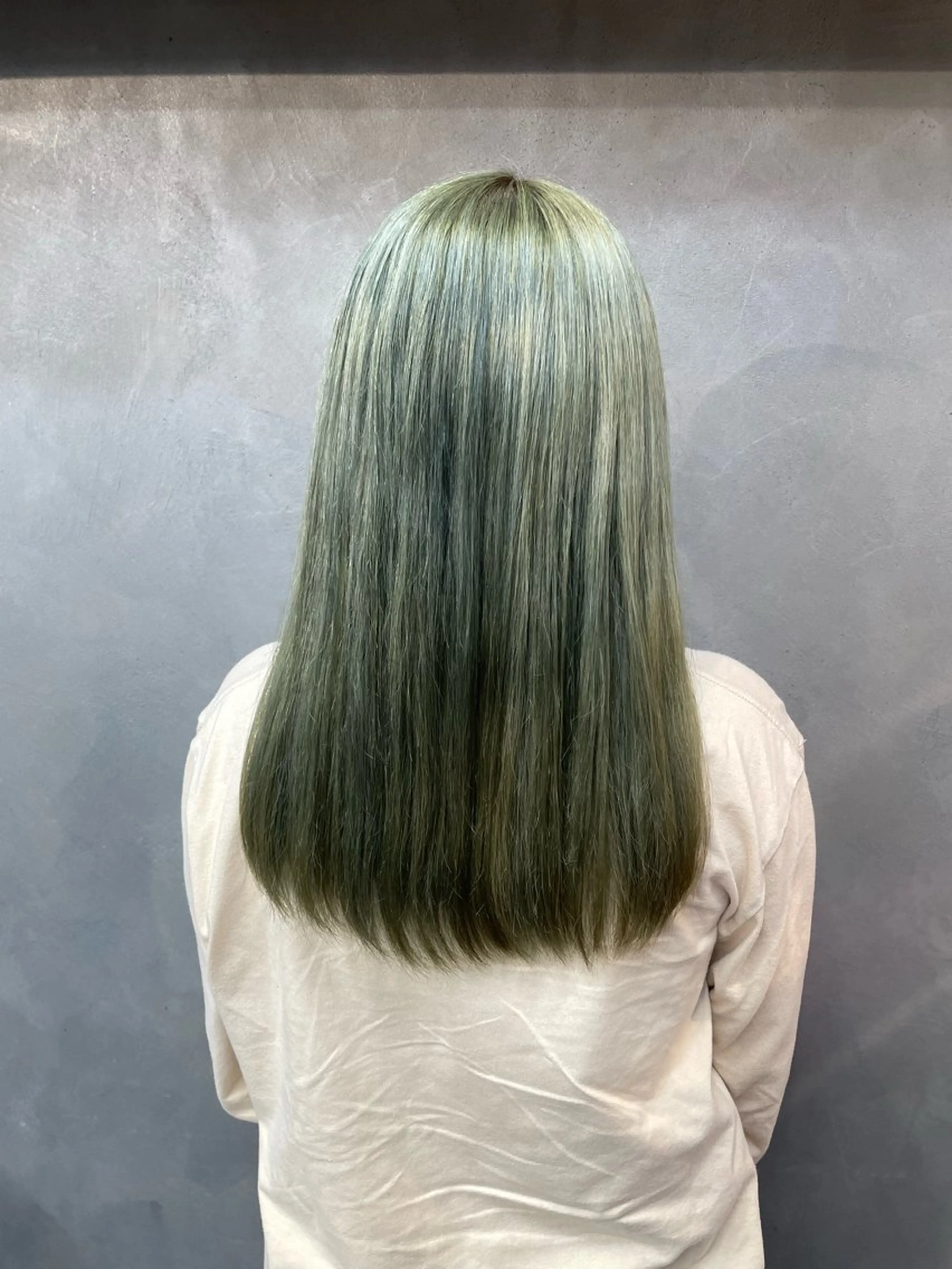 ロング カラー ヘアカラー TNB TOKYO所属・Insta 指名 No.1KURUMIのヘアスタイル