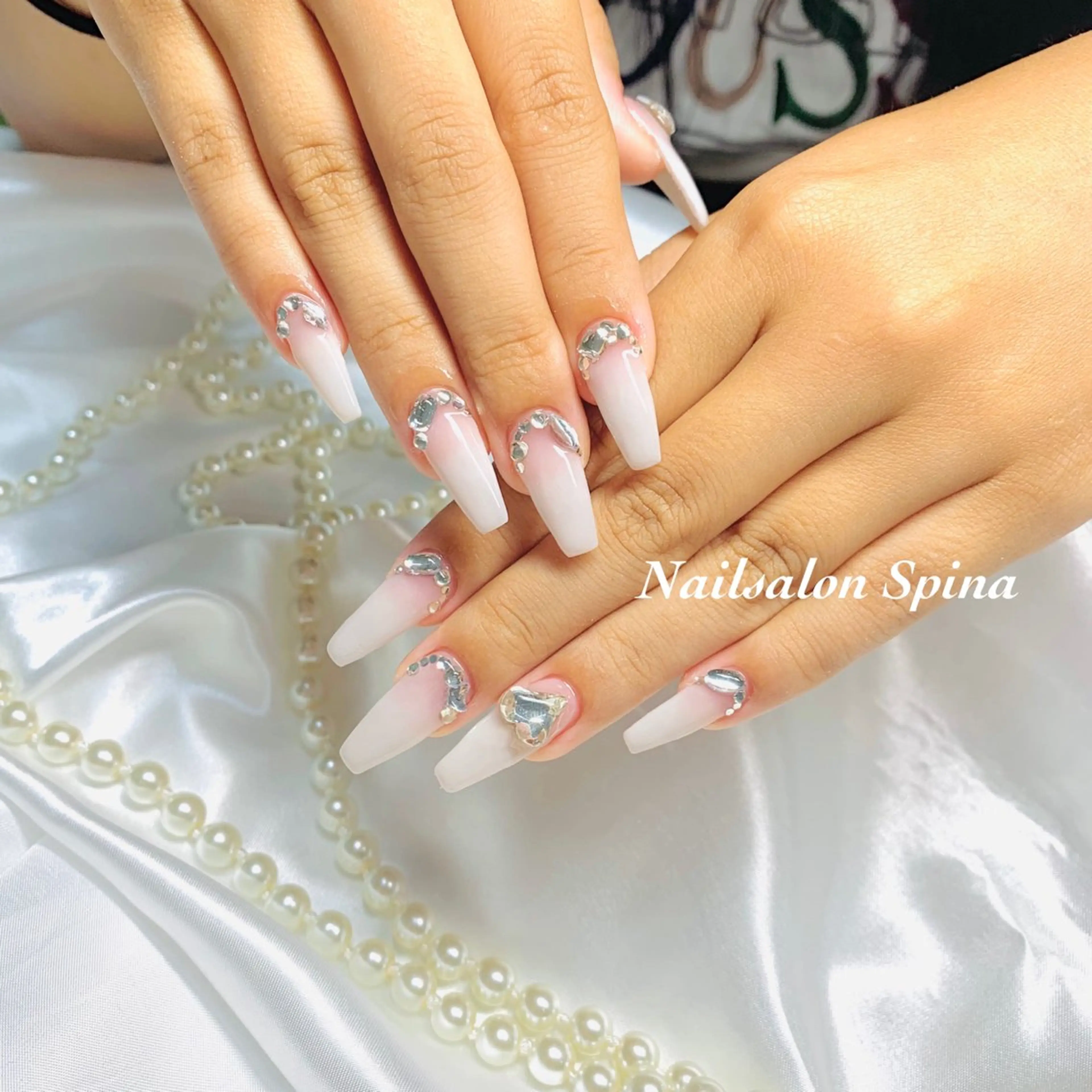 ネイル ジェルネイル 韓国ネイル パラジェル ピンク スカルプネイル Nailsalon Spina 琴美のネイルデザイン