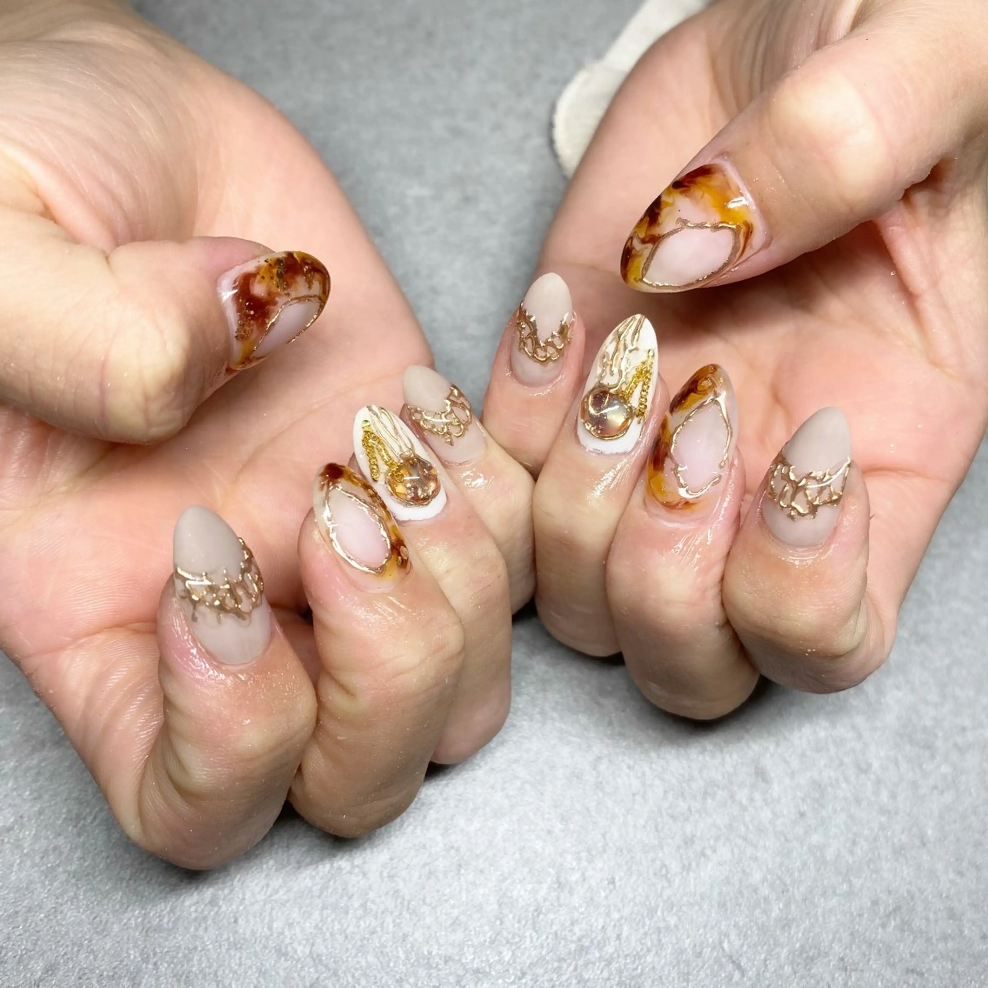 ネイル マットネイル 持ち込み ハンドネイル nail salon Ecrin所属・前島 稀歩のネイルデザイン