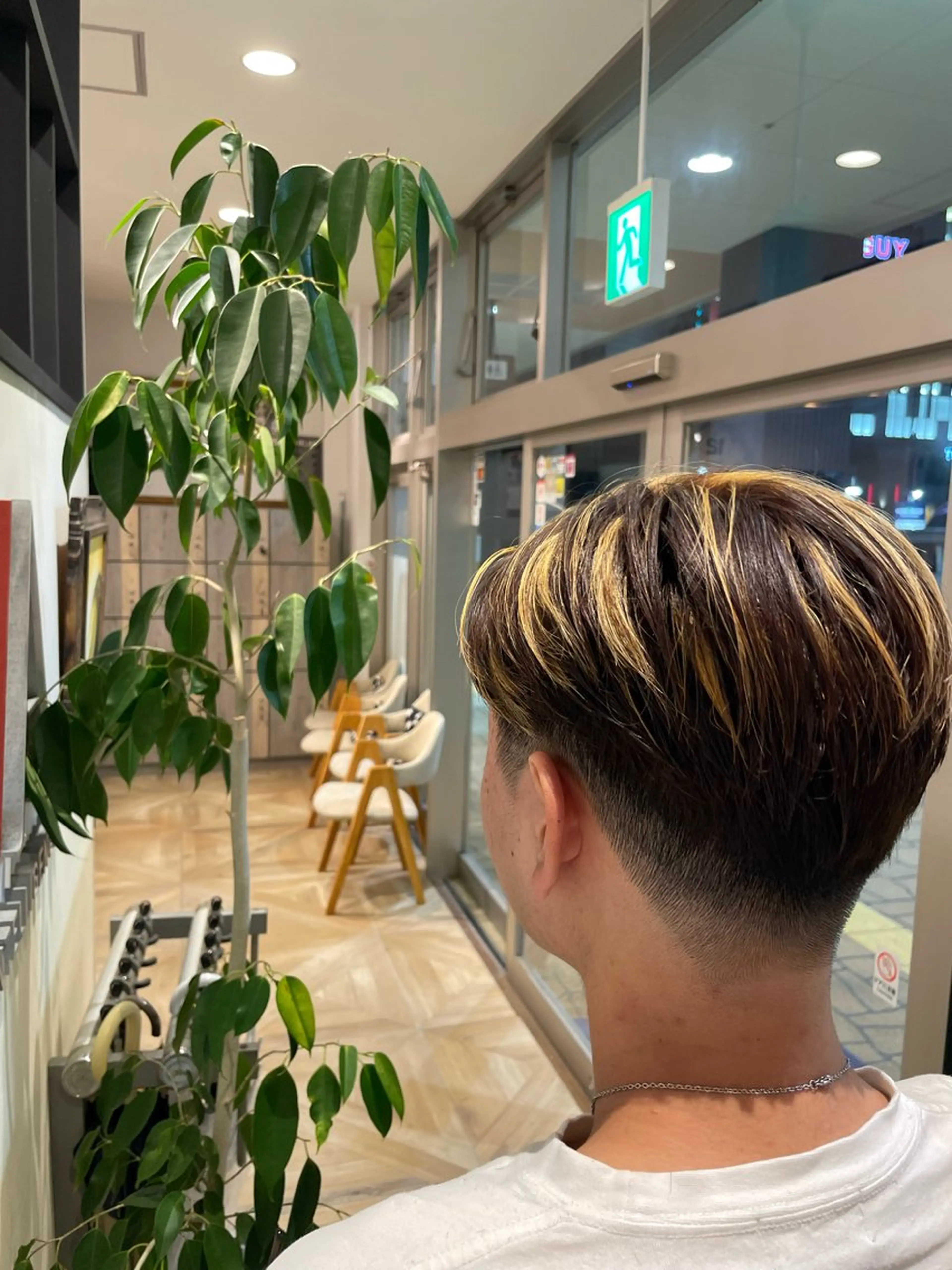 メンズ EARTH✂️ 榎谷吏織のヘアスタイル