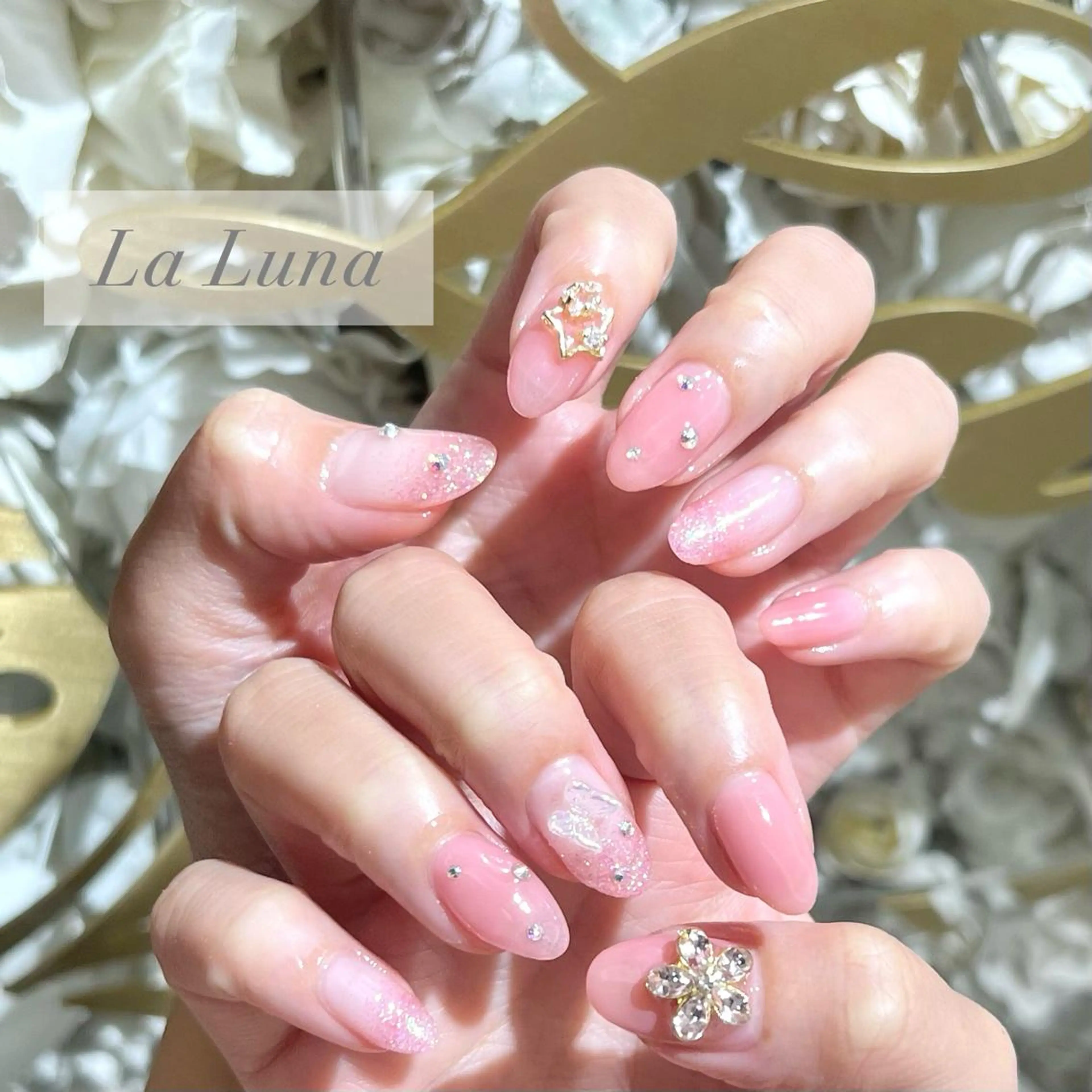 ネイル ハンドネイル ＬａＬｕｎａ🌙 natsukiのネイルデザイン
