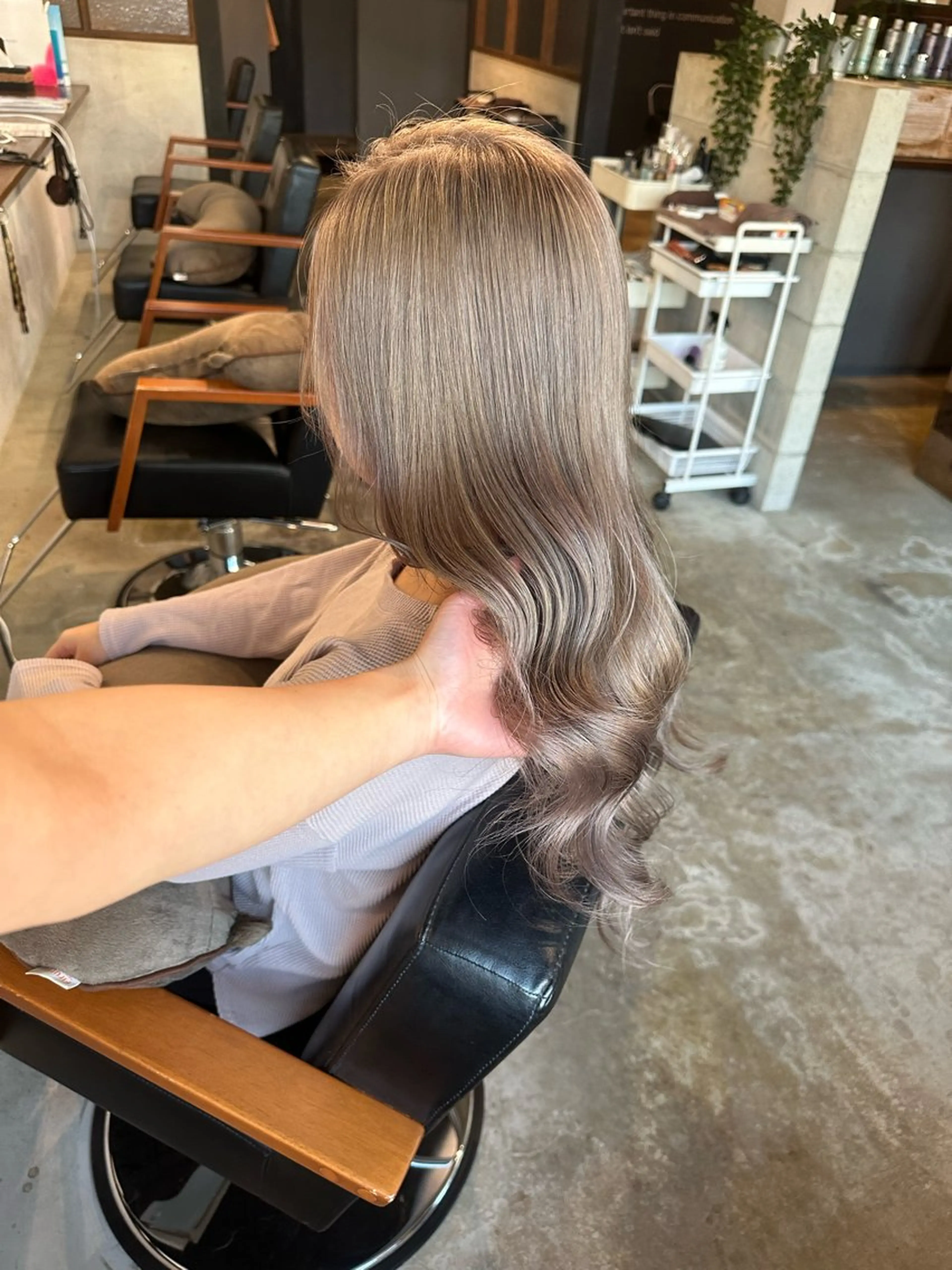ロング カラー ヘアカラー Baby美容師 Ninaのヘアスタイル