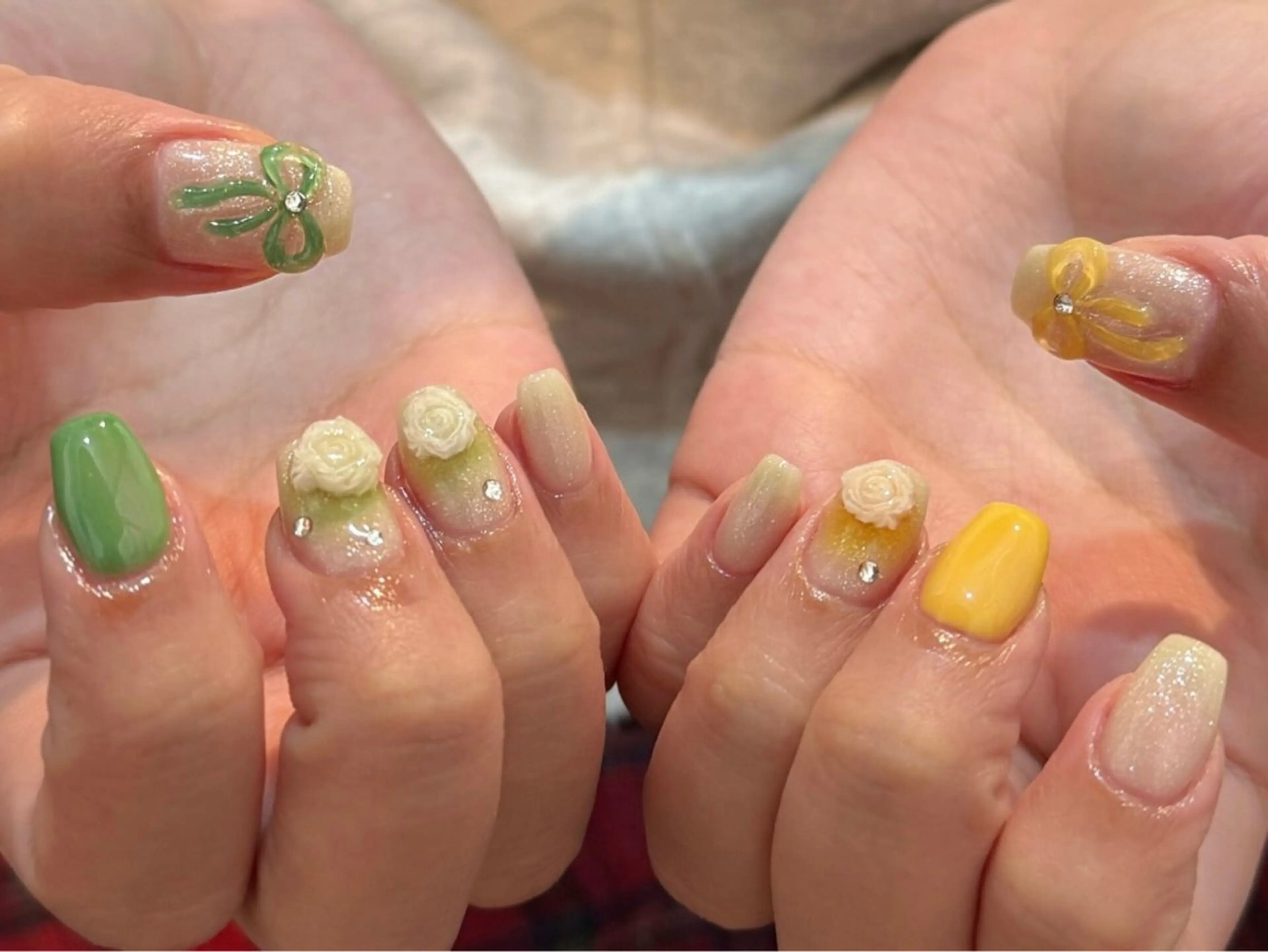 ネイル オーロラネイル 長さ出し フレンチネイル ジェルネイル ガラスフレンチ ハンドネイル Rela・S所属・Rela・S NAILのネイルデザイン