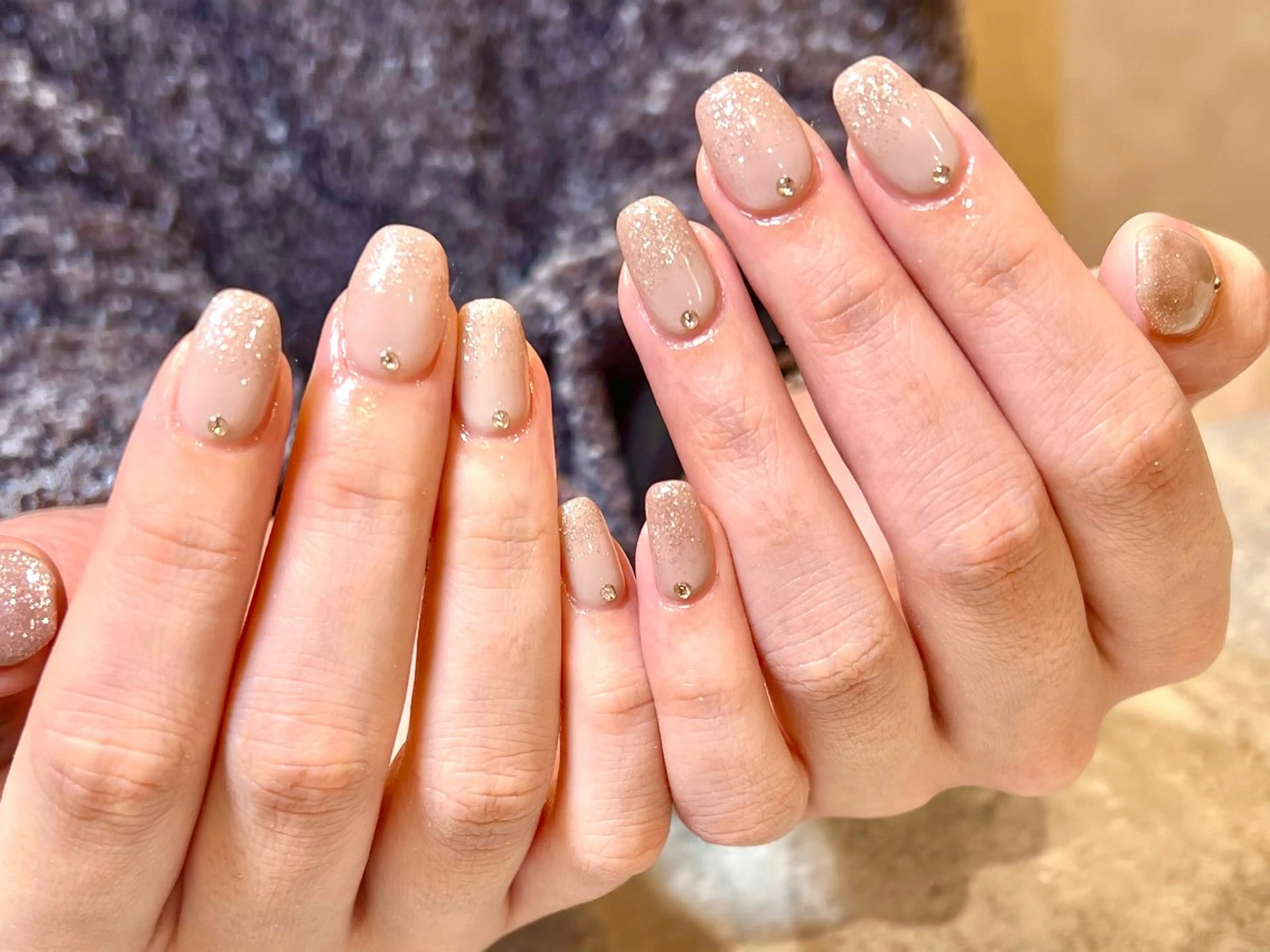 ミディアム ハンドネイル eyelash  & nail Noi 松戸店【ノイ】所属・武田 莉咲のネイルデザイン