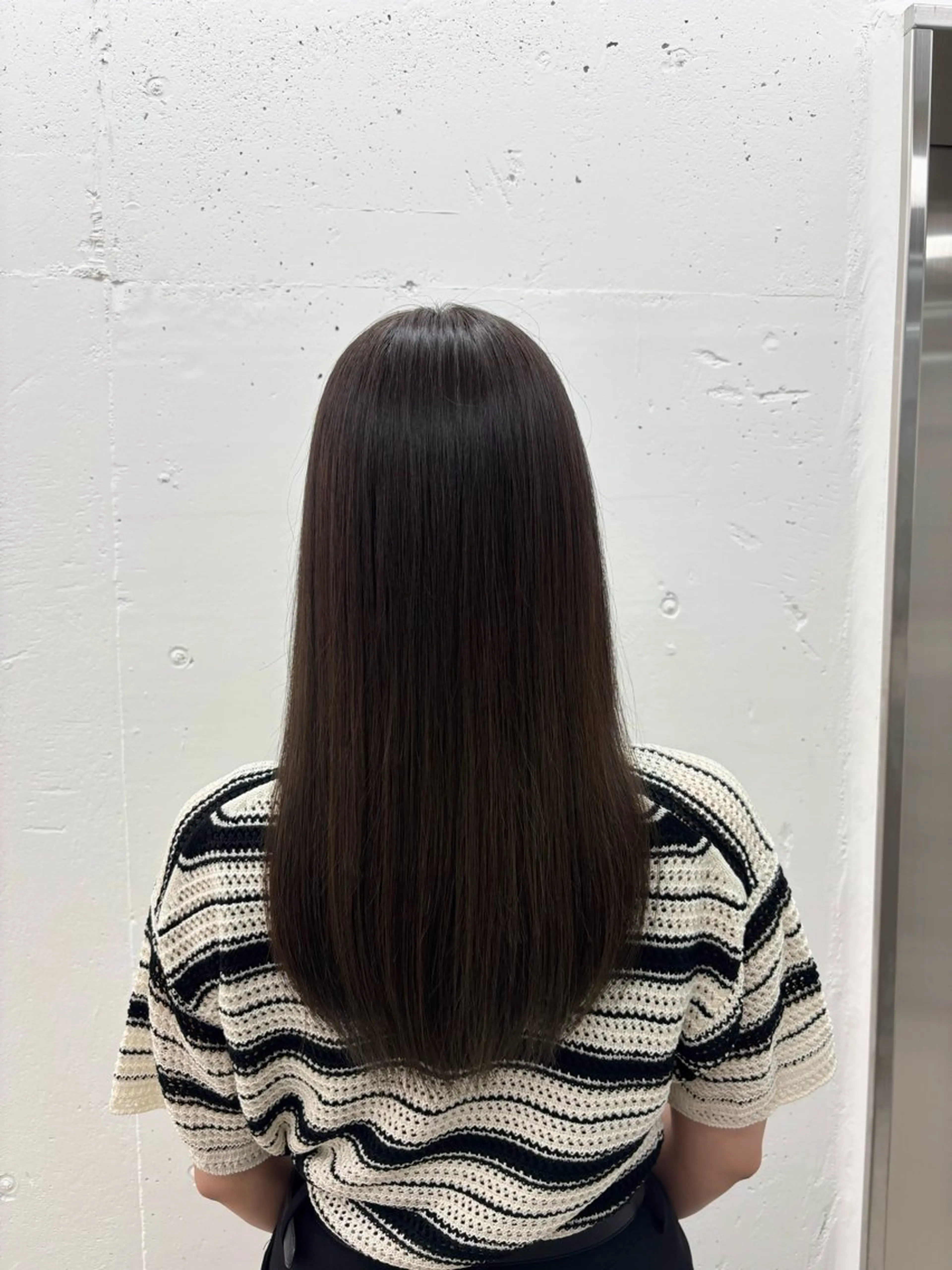 ロング カラー ベージュカラー 透明感カラー オリーブベージュ ヘアカラー トリートメント 🌼あいり🌼 JILLSTUDIOのヘアスタイル