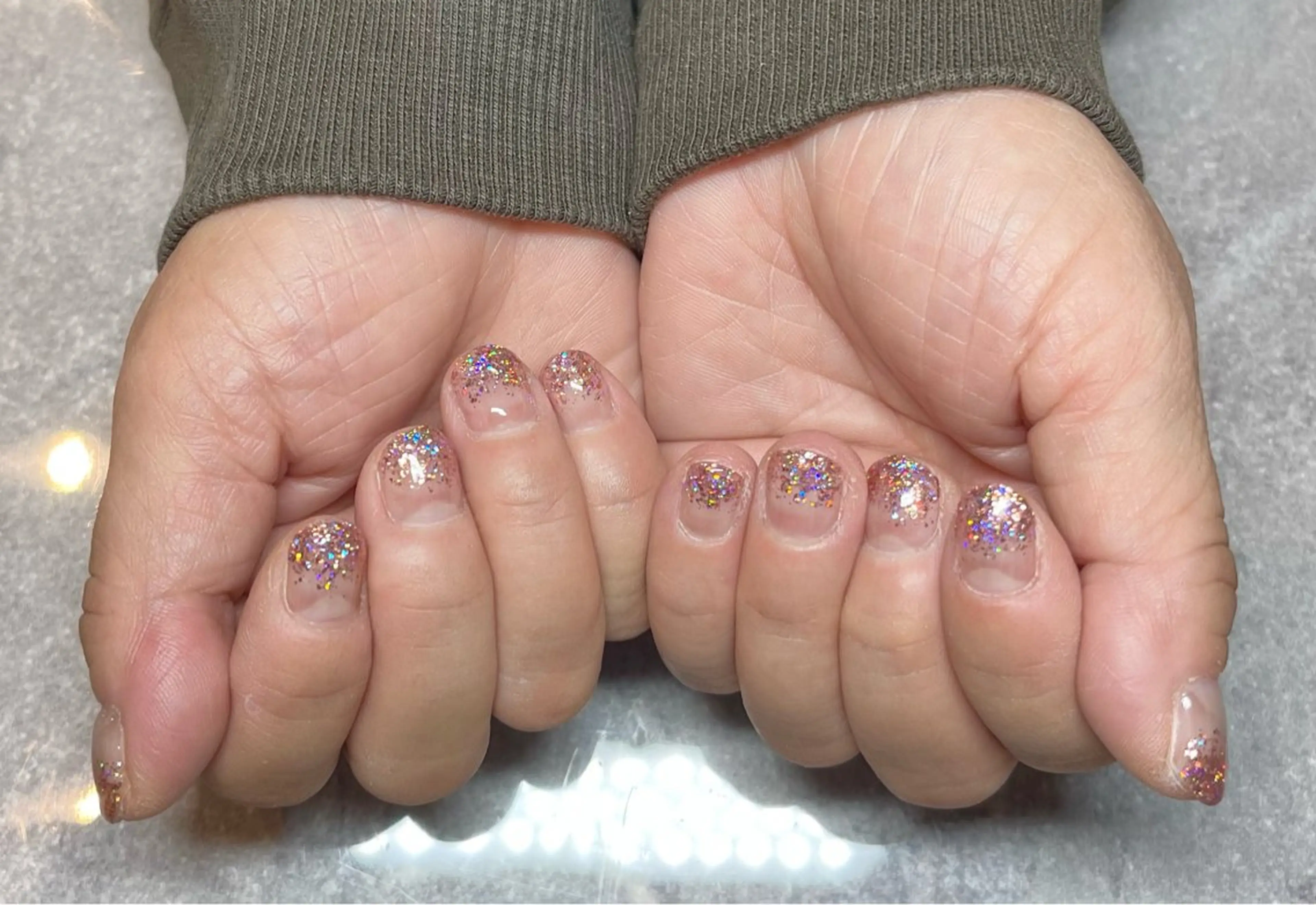 ネイル グラデーション ラメ(グリッター) ラメグラデーション ハンドネイル ネイルスクールw yuriのネイルデザイン