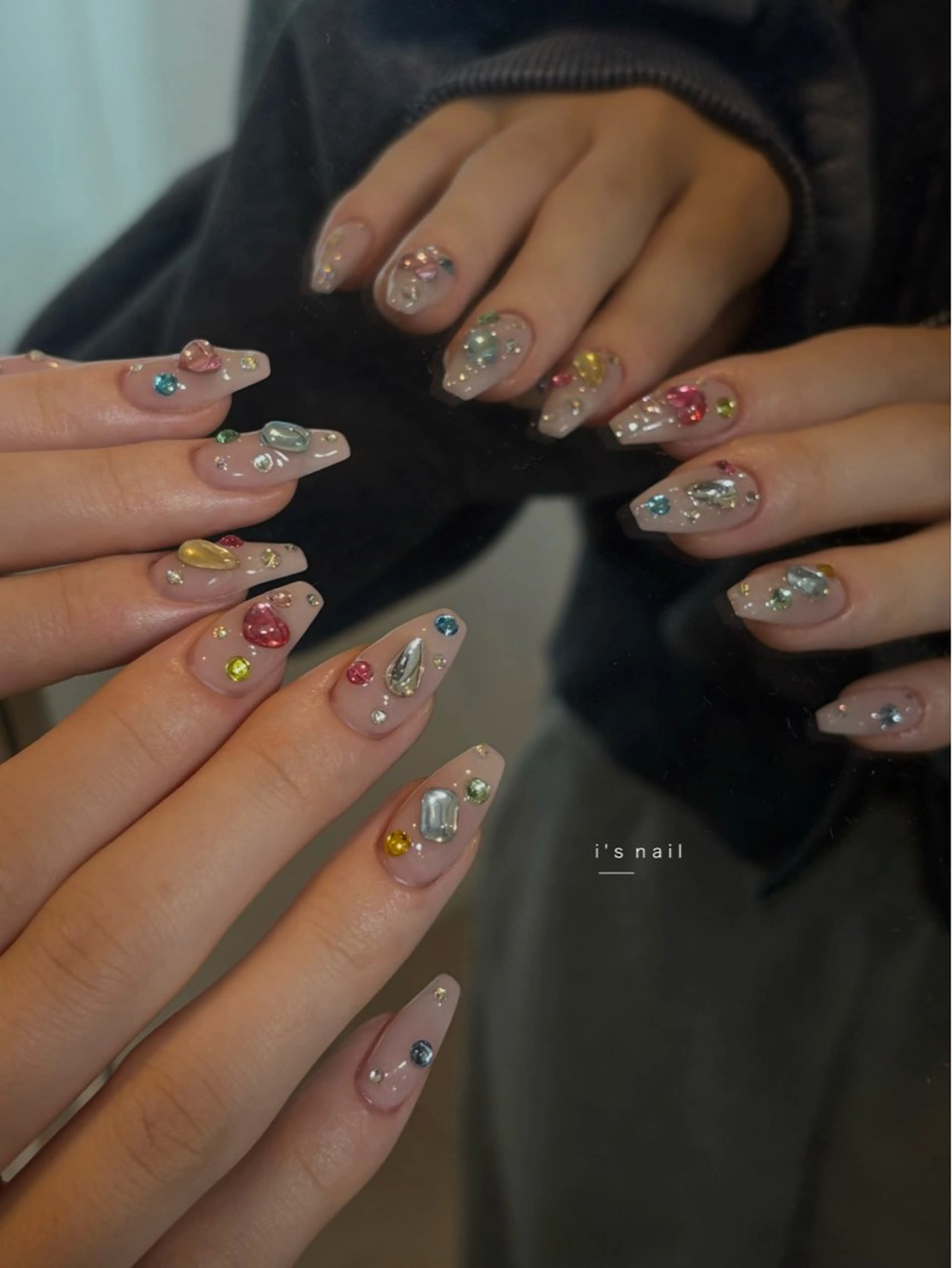 ネイル アートネイル ネイルチップ i's nail 〈アイズネイル〉のネイルデザイン