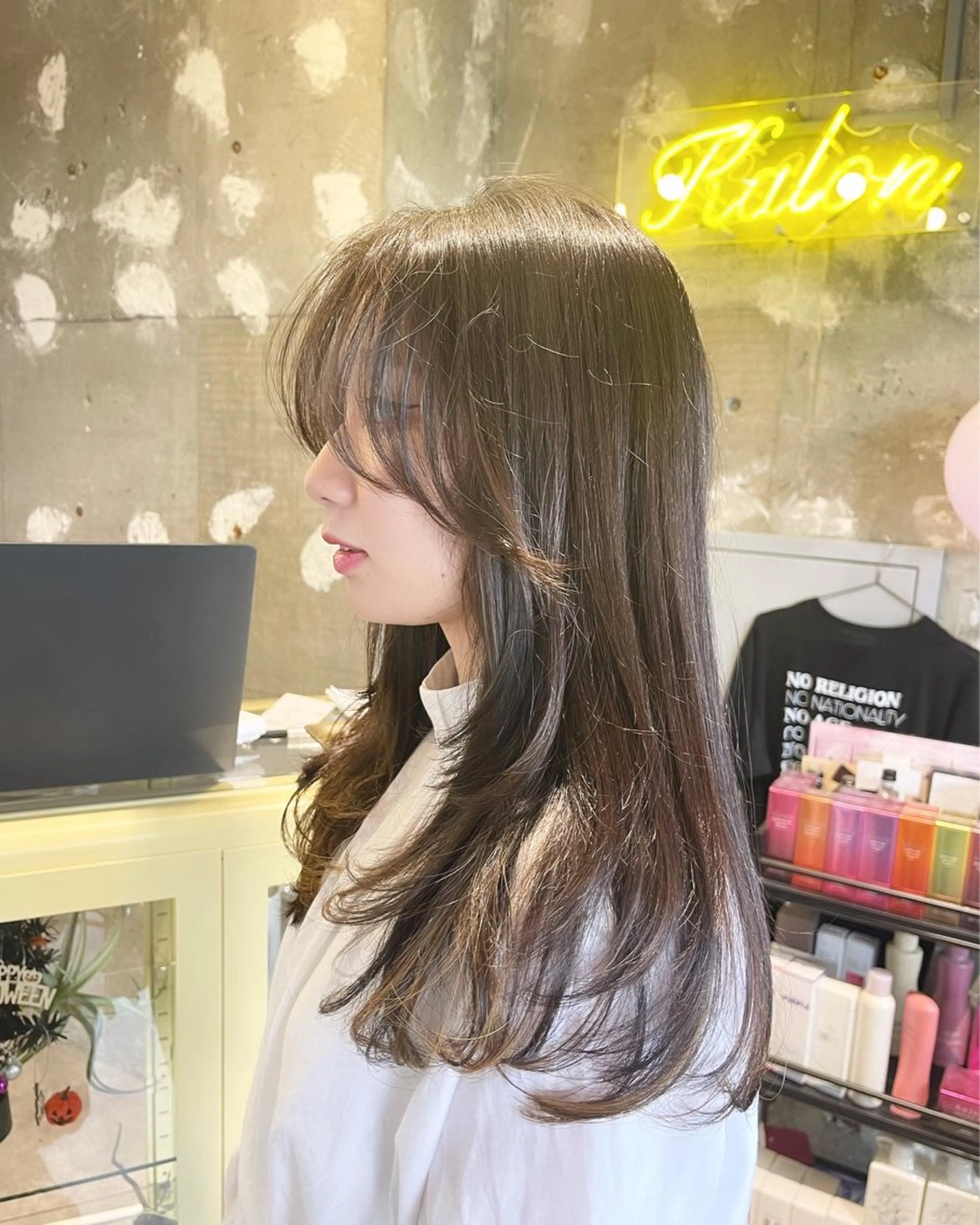 ロング レイヤーカット カット ano @anomukuiのヘアスタイル