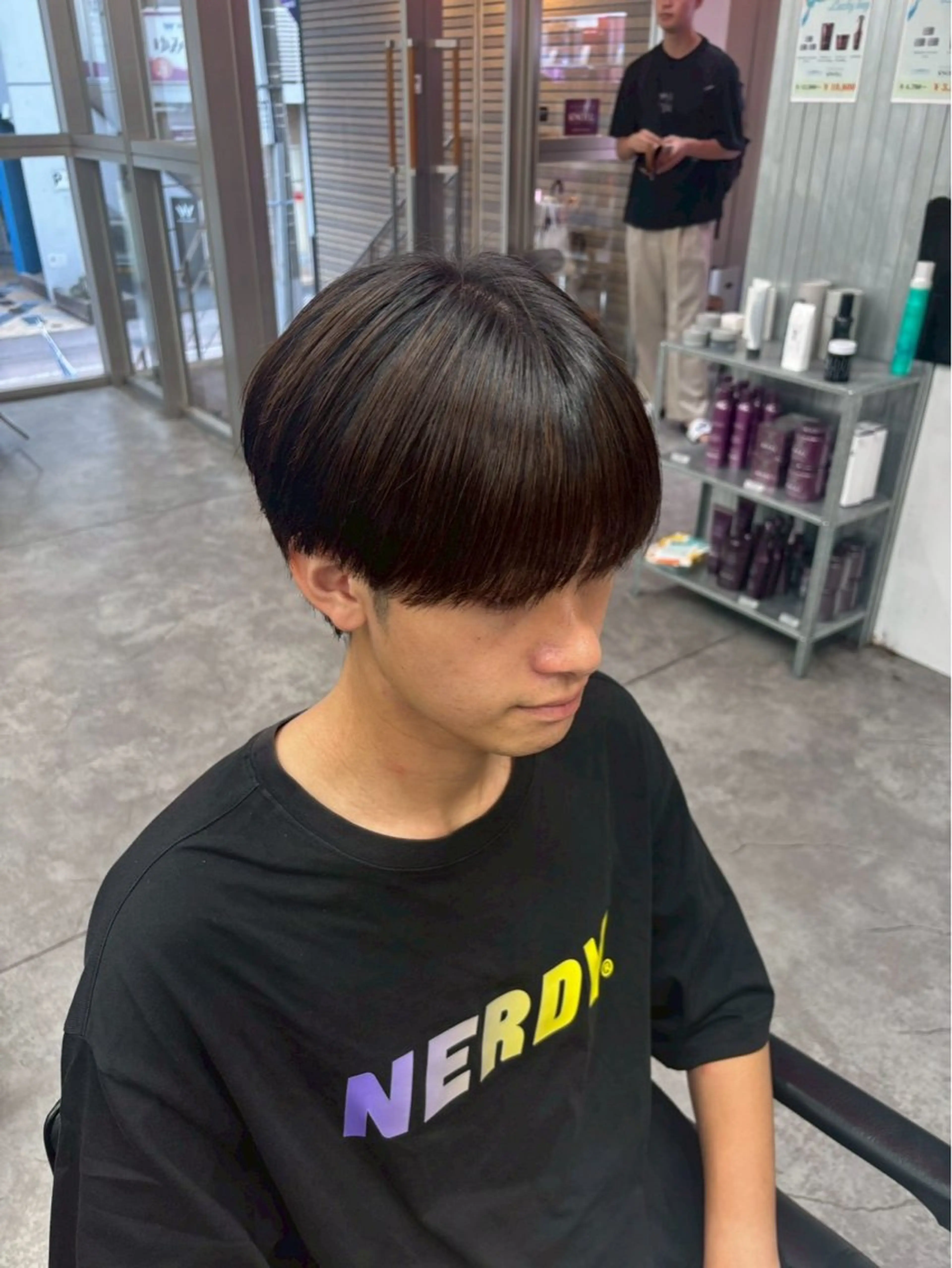 ショート マッシュヘア メンズパーマ特化 園田 楓莉のヘアスタイル