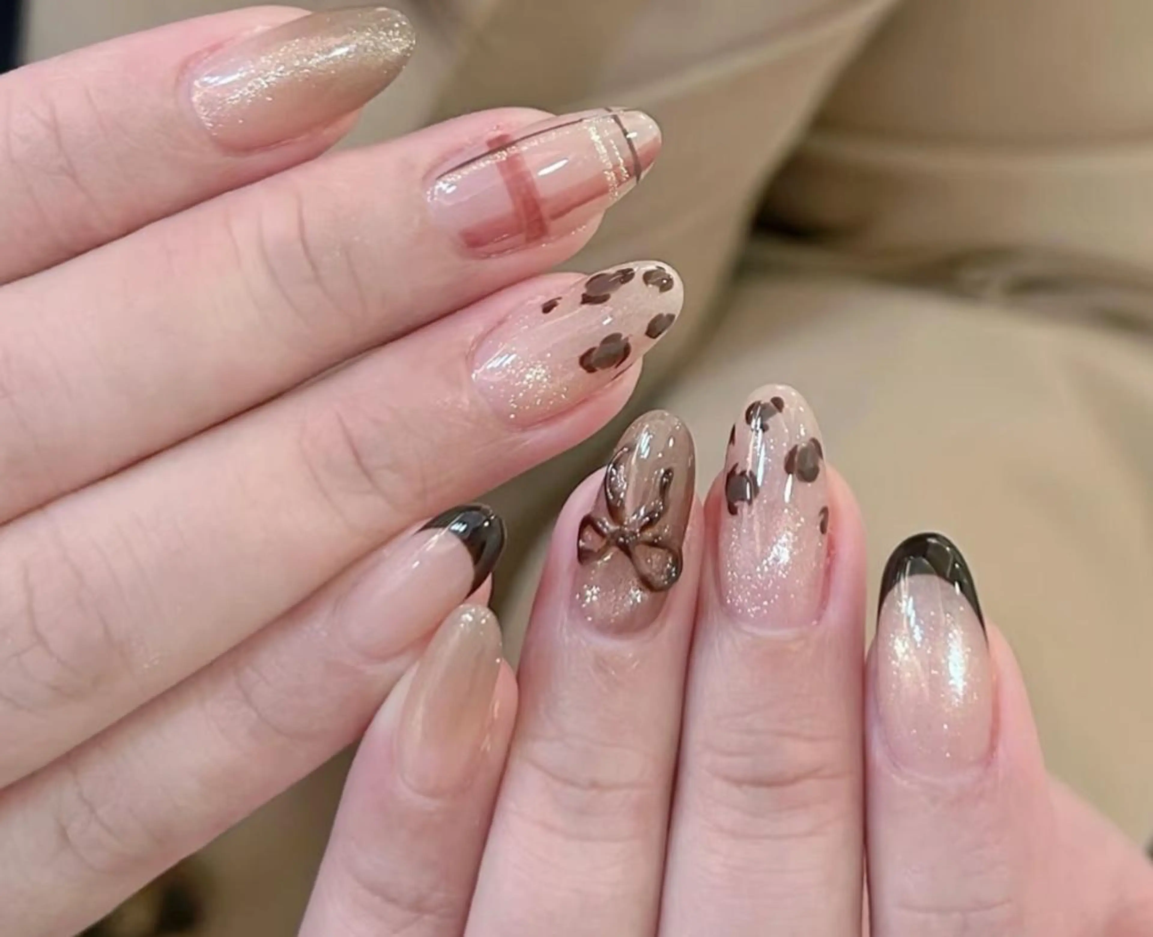 ネイル ハンドネイル エ リのネイルデザイン