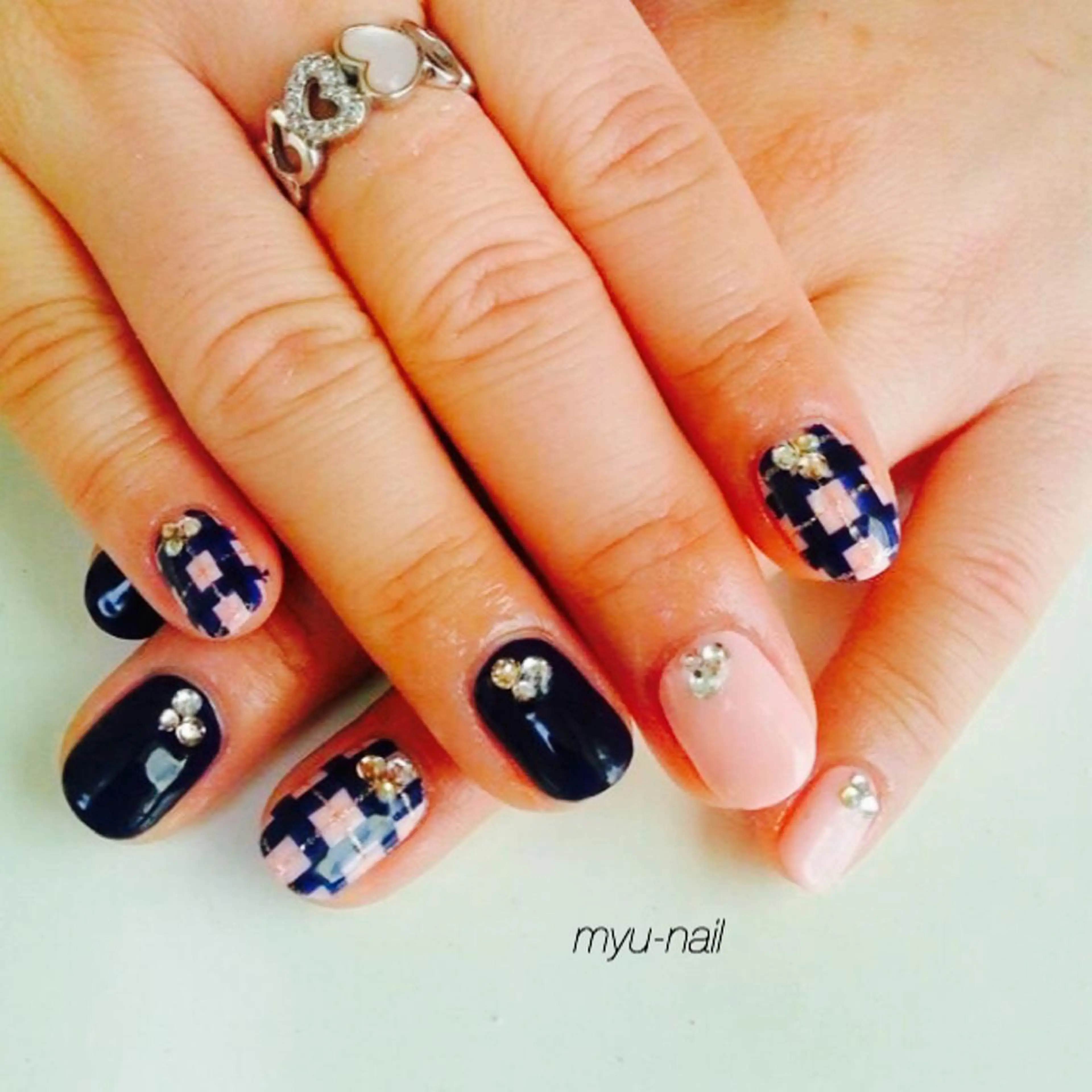 ネイル アートネイル ネイビー ピンク ホームサロン myu-nailのネイルデザイン