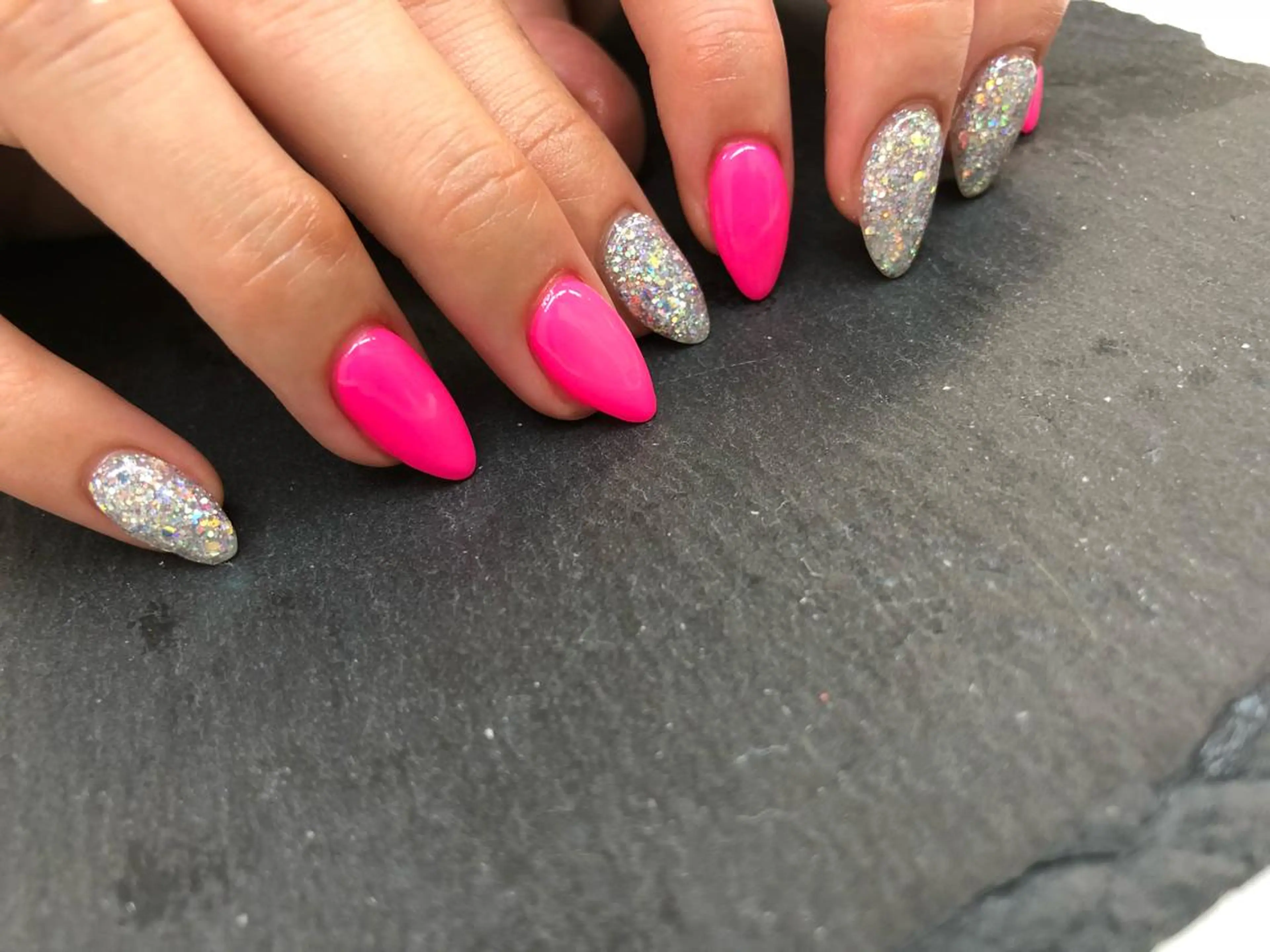 ネイル ハンドネイル esNail&eye イーズネイル＆アイのネイルデザイン