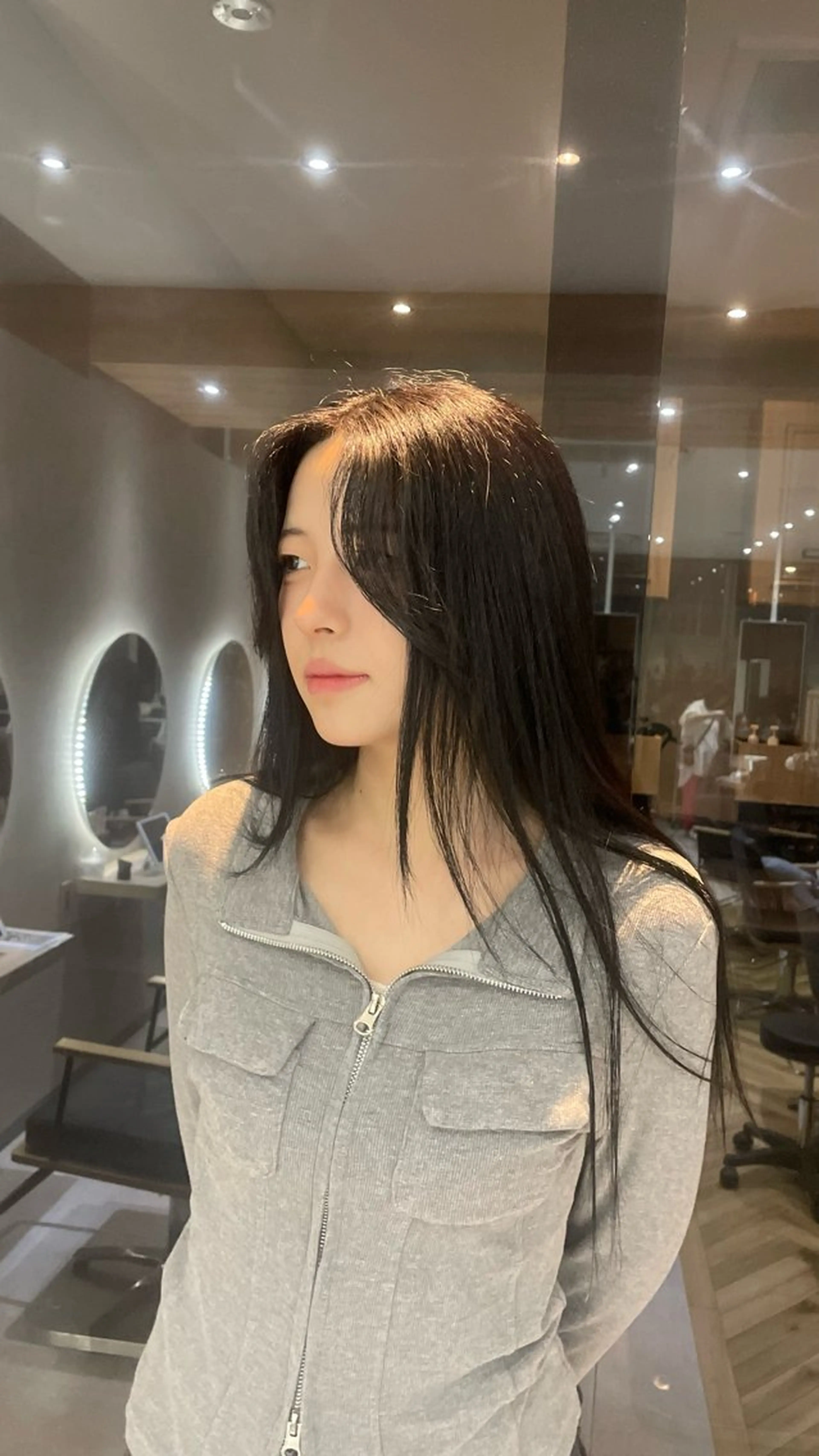 ロング 韓国ハッシュカット✨ レイヤーカット🍒のヘアスタイル