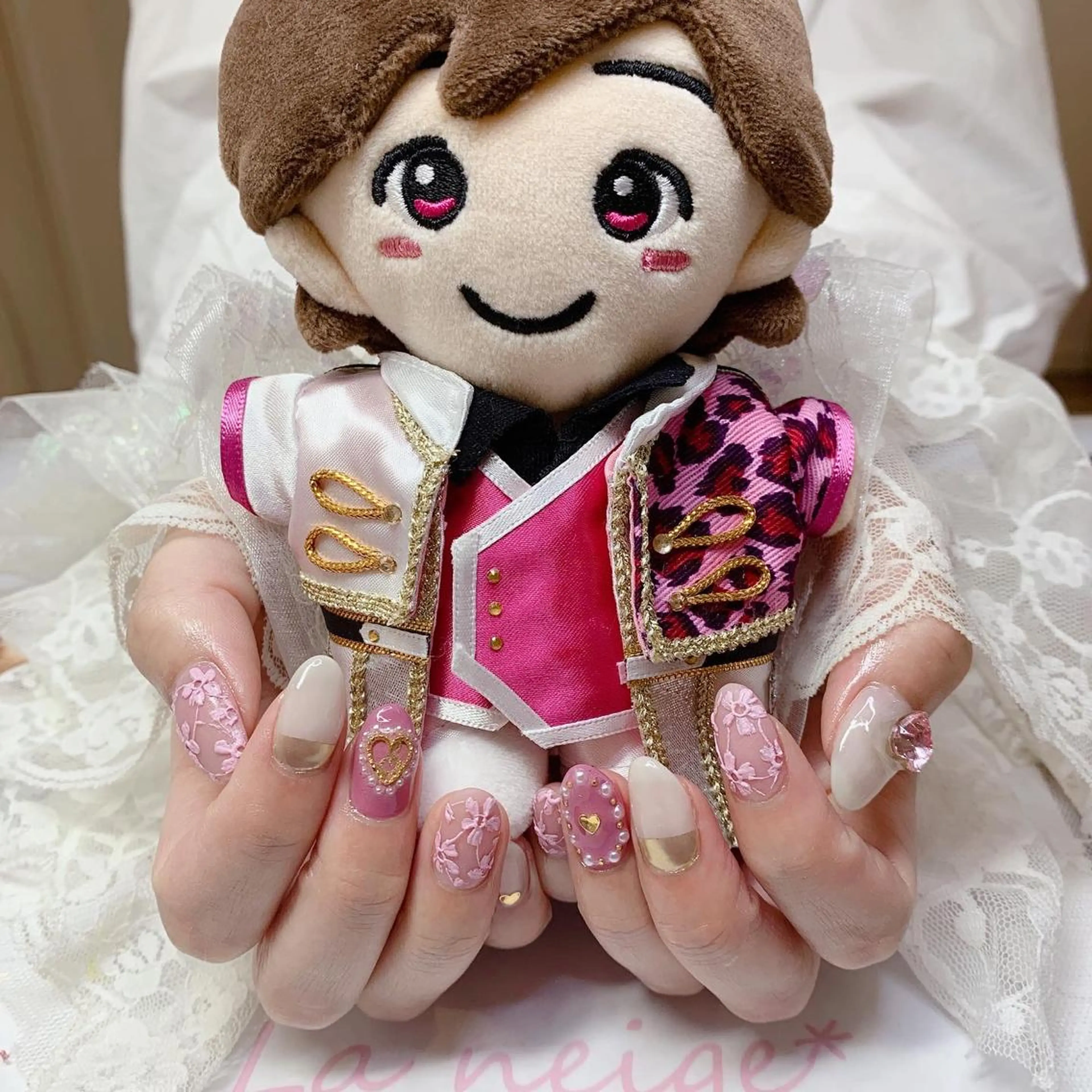 ネイル ハンドネイル La neige* yuki 🥯🍑のネイルデザイン