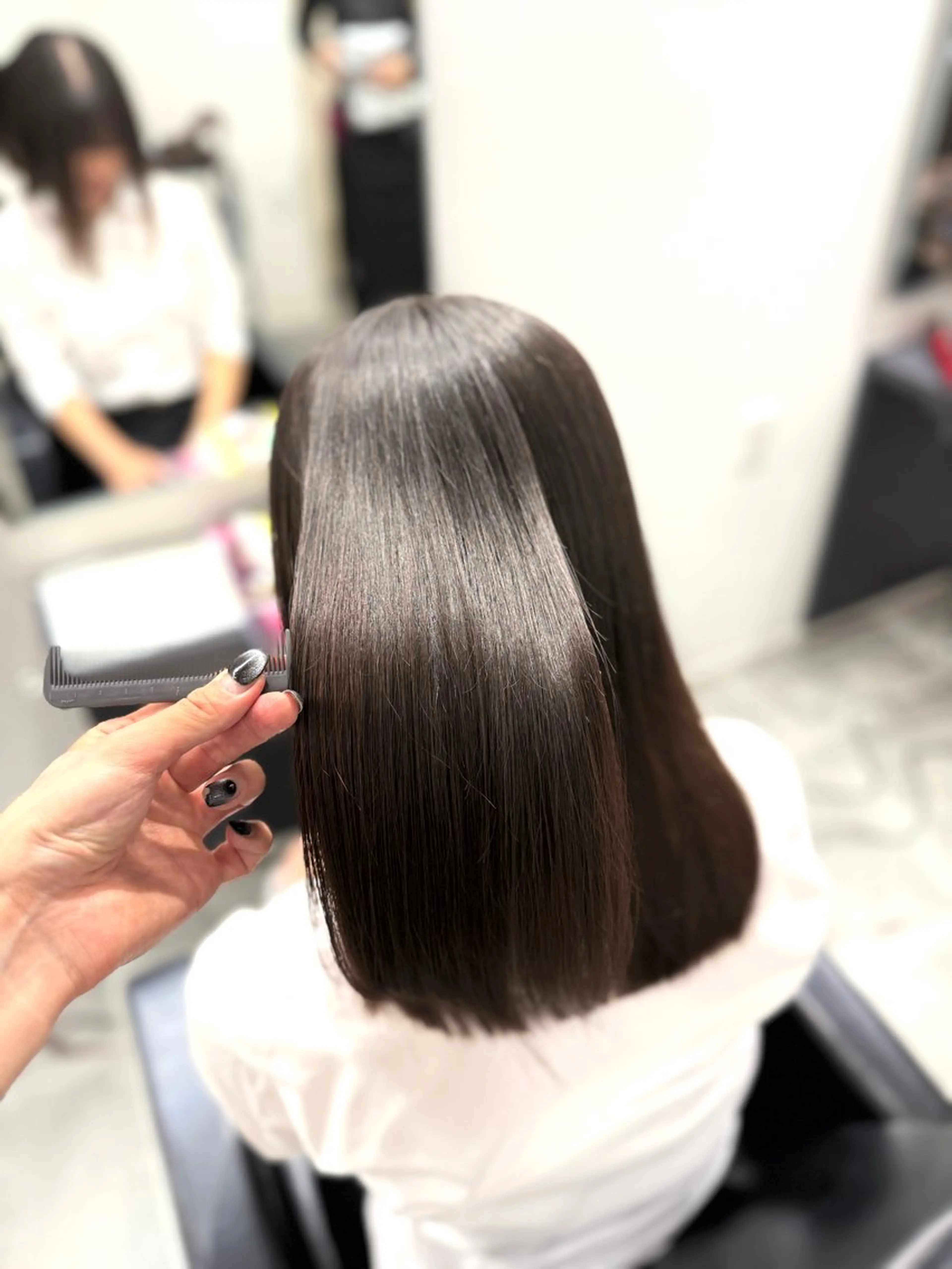 ミディアム 縮毛矯正 井口 陽来のヘアスタイル