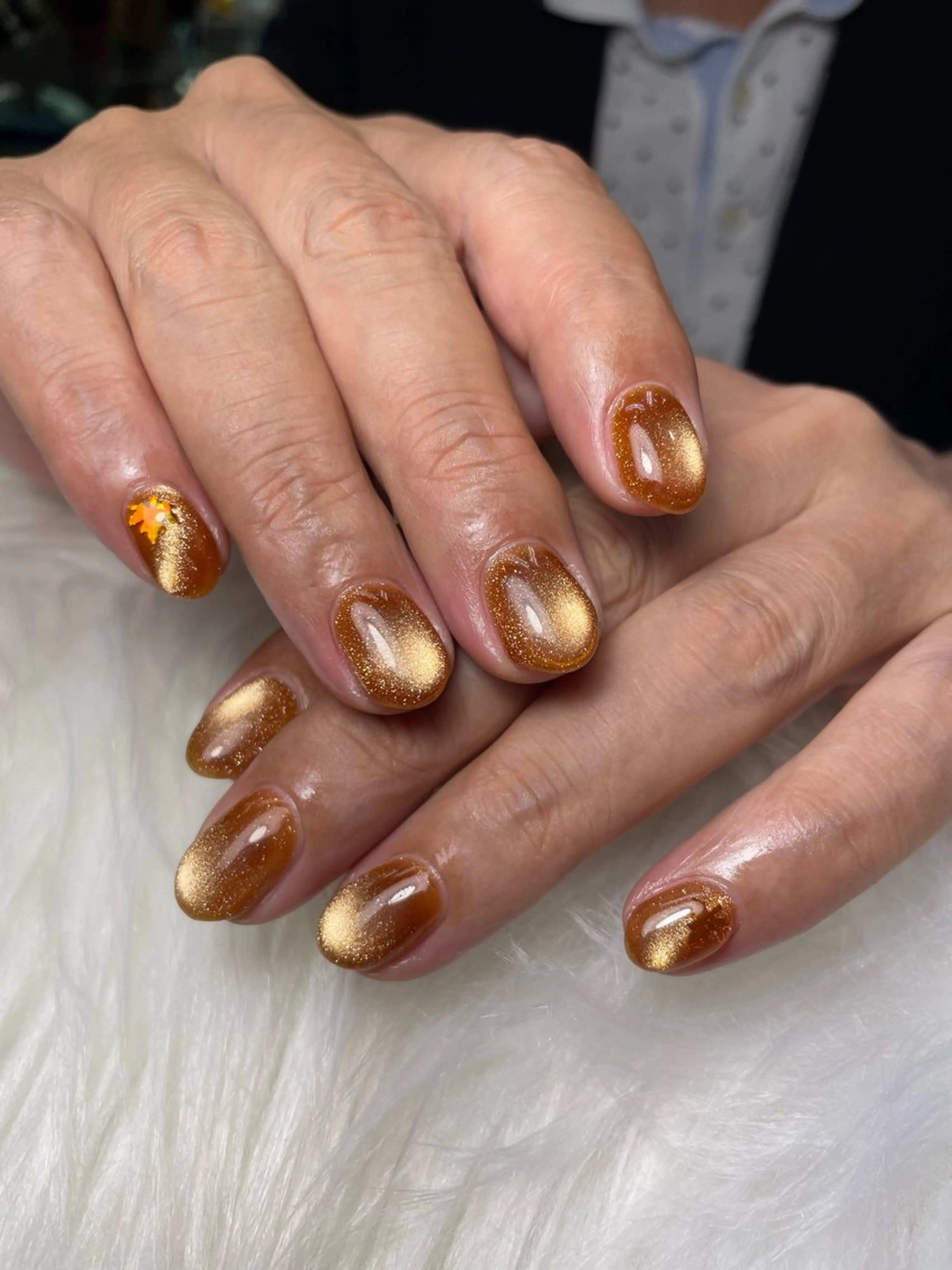 ネイル ホログラムネイル マグネットネイル マグネットワンカラー ワンカラーネイル ハンドネイル ハンドケア 美容室るーじゅ所属・美容室 るーじゅ/しいの木台のマツエク・マツパデザイン