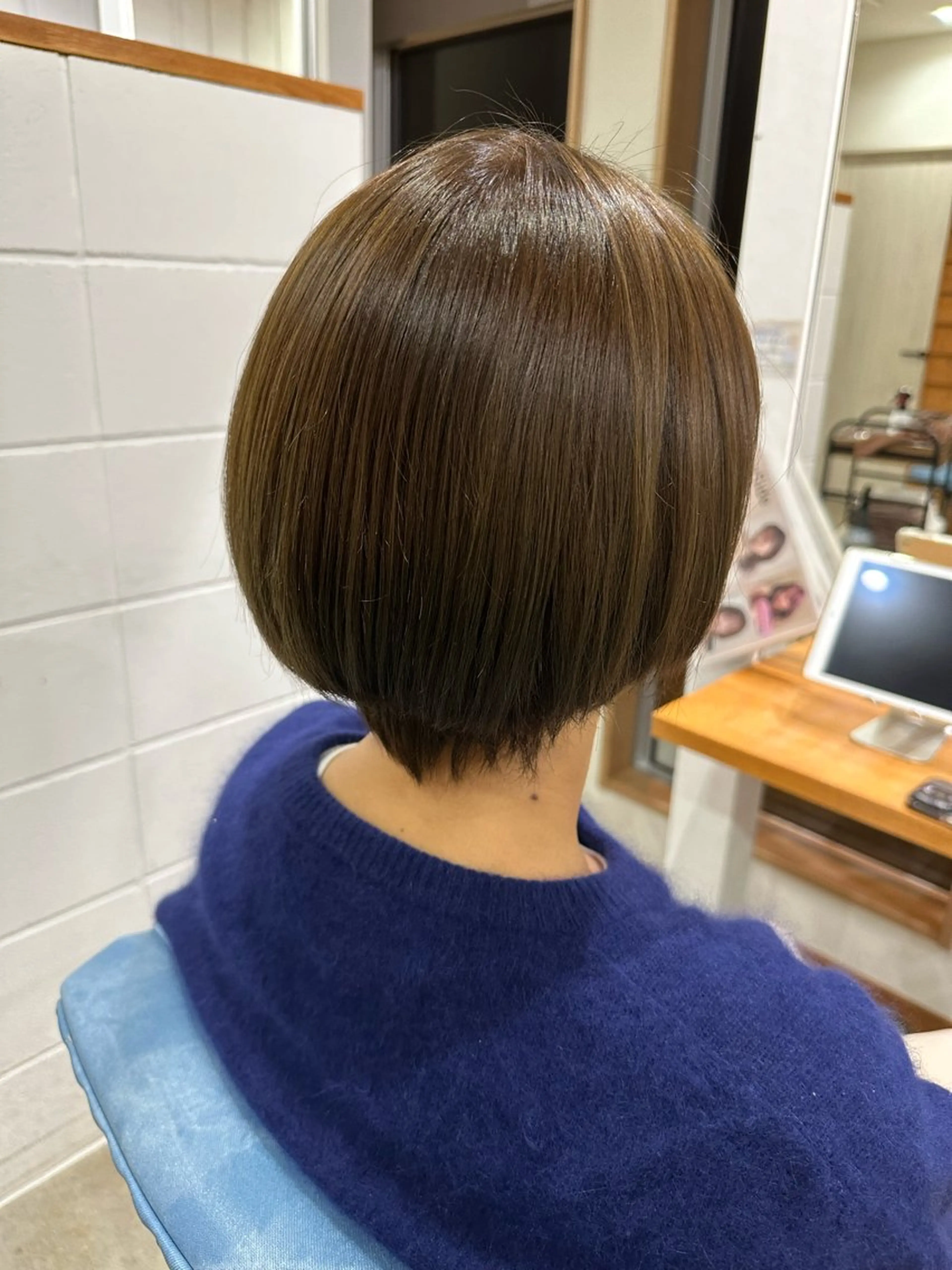 カラー アッシュ 透明感カラー 生島 あかり🫧のヘアスタイル