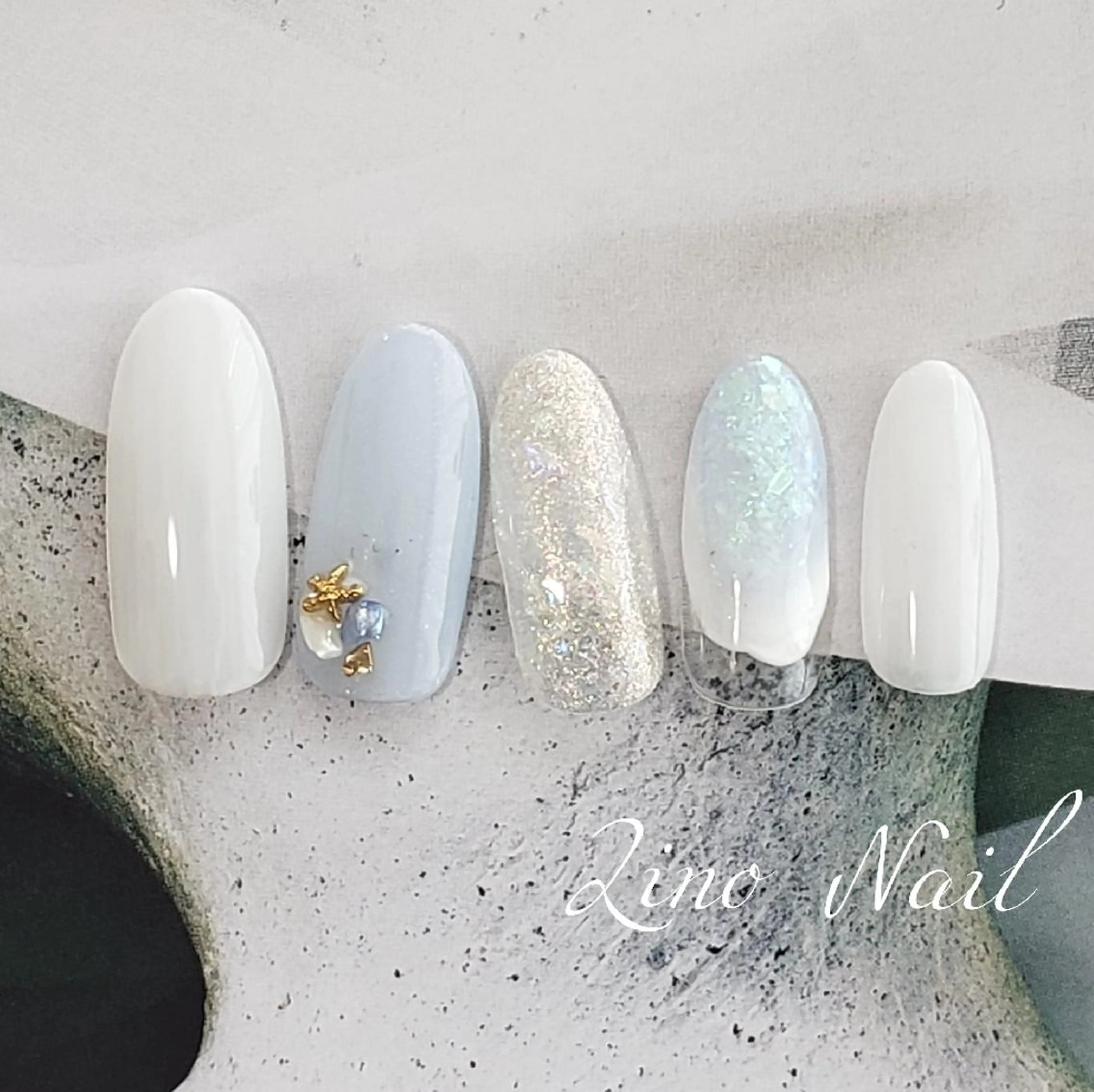 ネイル オーロラネイル ブルー カジュアル ジェルネイル キラキラネイル ハンドネイル Lino Nailのネイルデザイン