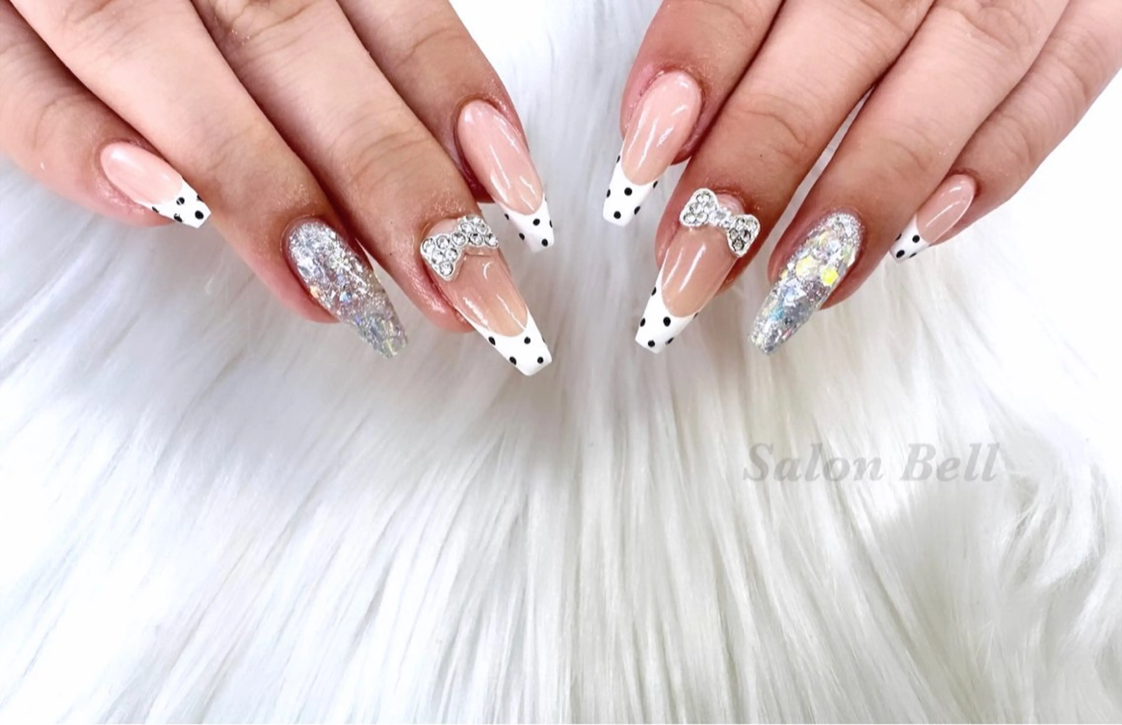 ネイル Bell 富田林店 SAYAKAのネイルデザイン