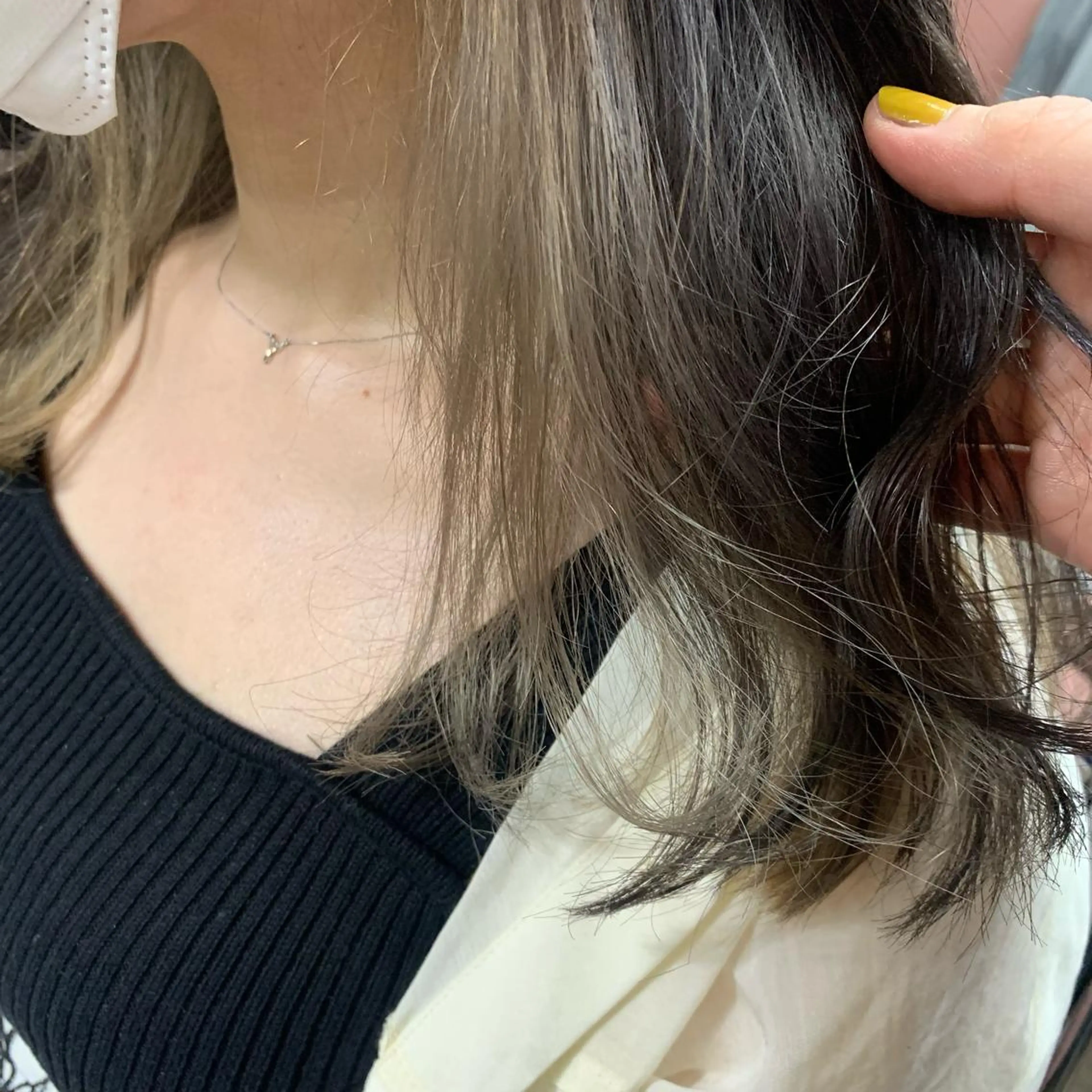 セミロング カラー ブリーチ インナーカラー chouette/ 根本優希のヘアスタイル