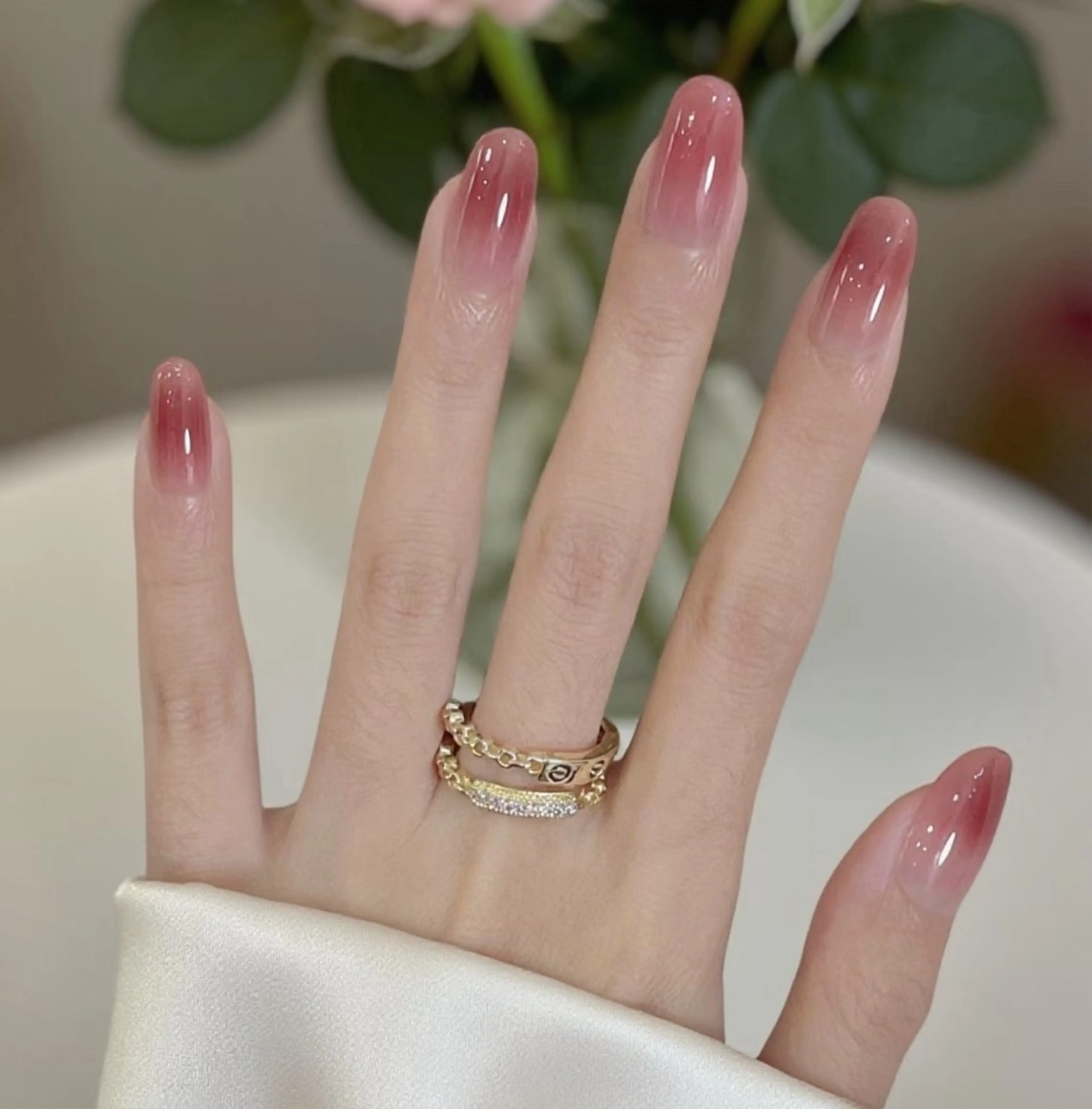 ネイル ハンドネイル iNEKO所属・Lee Leeのネイルデザイン