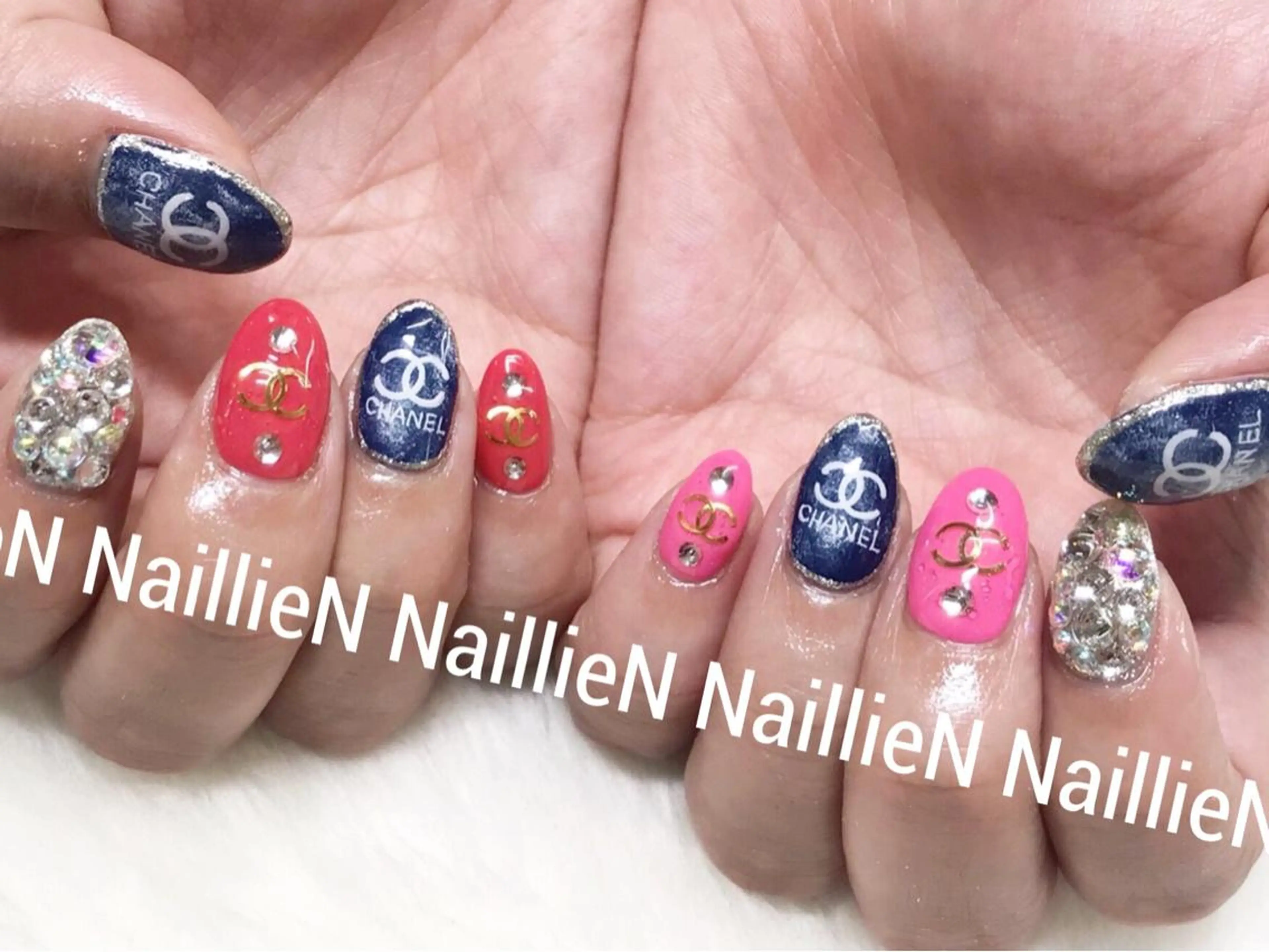 ネイル 持ち込み Nail lieNのネイルデザイン
