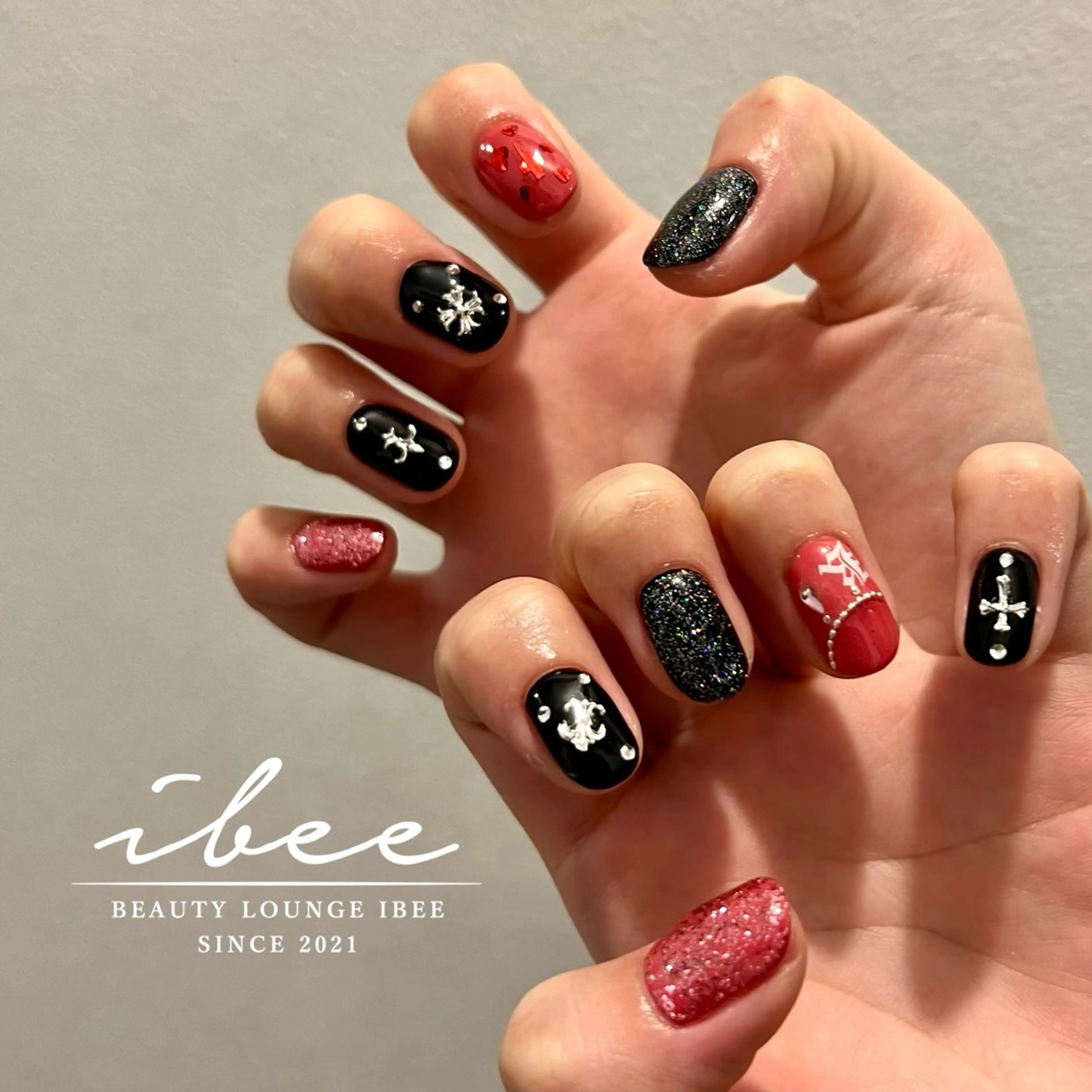 ネイル ハンドネイル ibee nail 🤍yumiのネイルデザイン