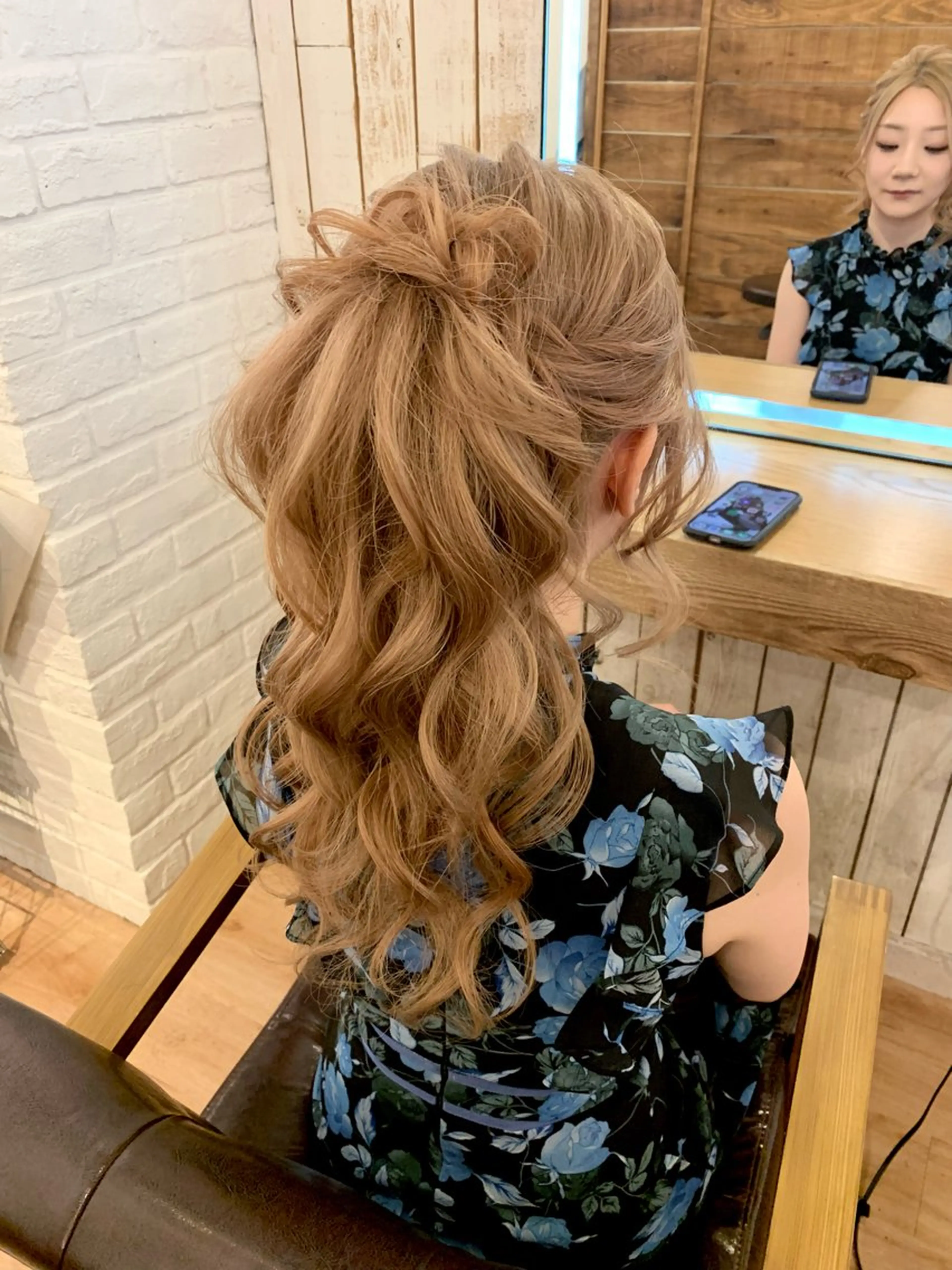 ロング ヘアセット LITTLE _KATOのヘアスタイル