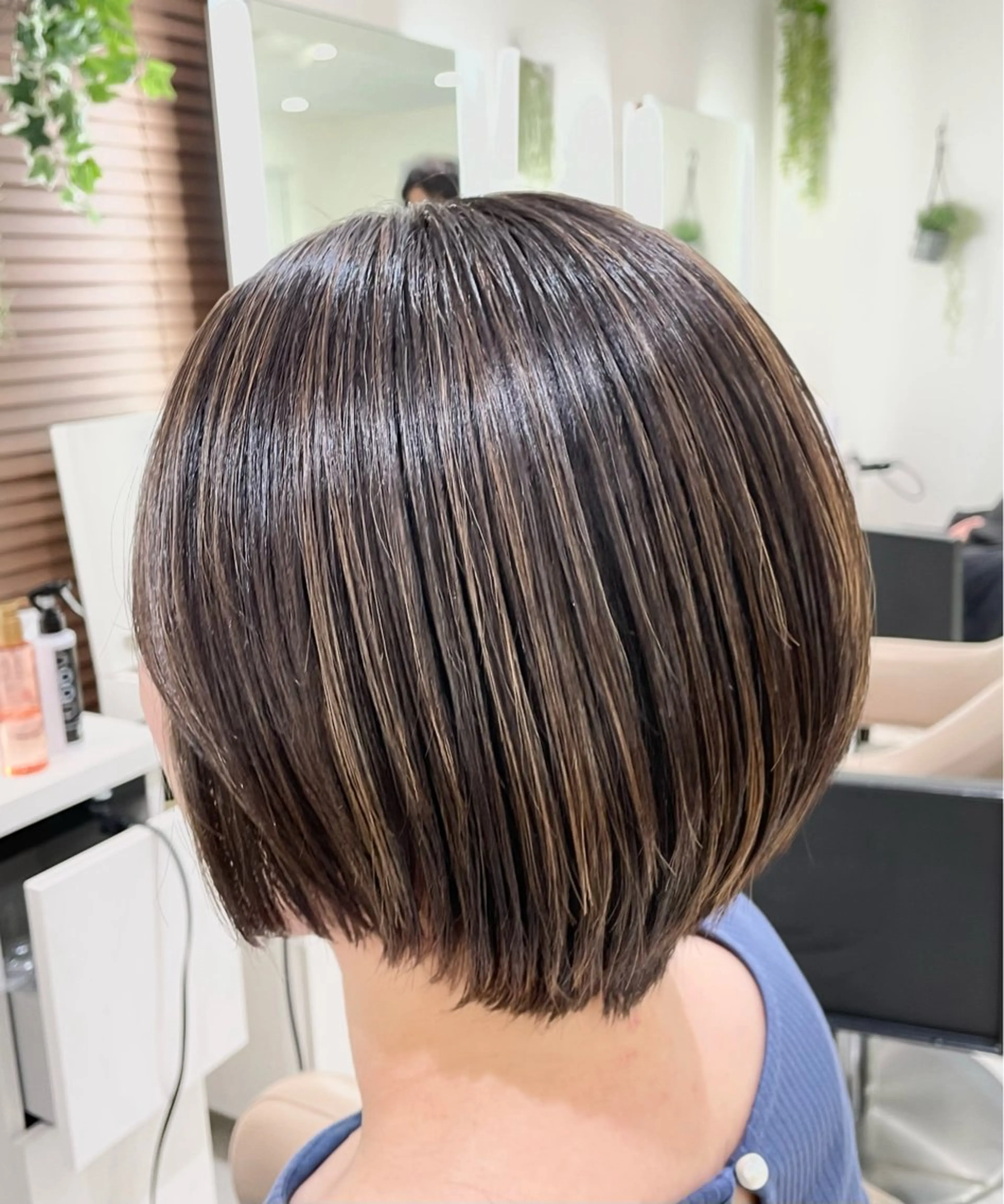 ショート カラー ハイライトカラー ハイライト カット ヘアカラー 清藤 綾のヘアスタイル