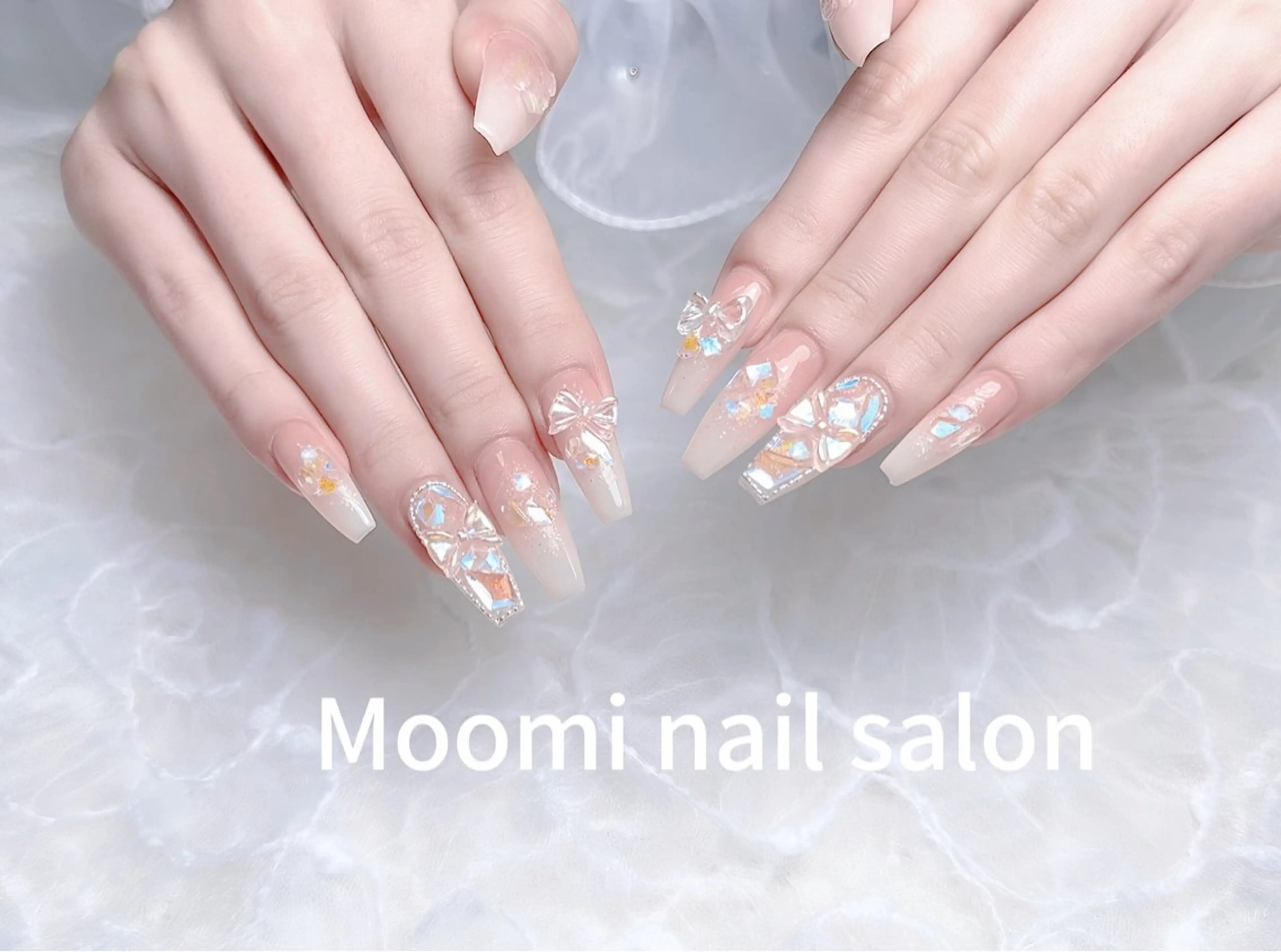ロング ハンドネイル Moomi あずりのネイルデザイン