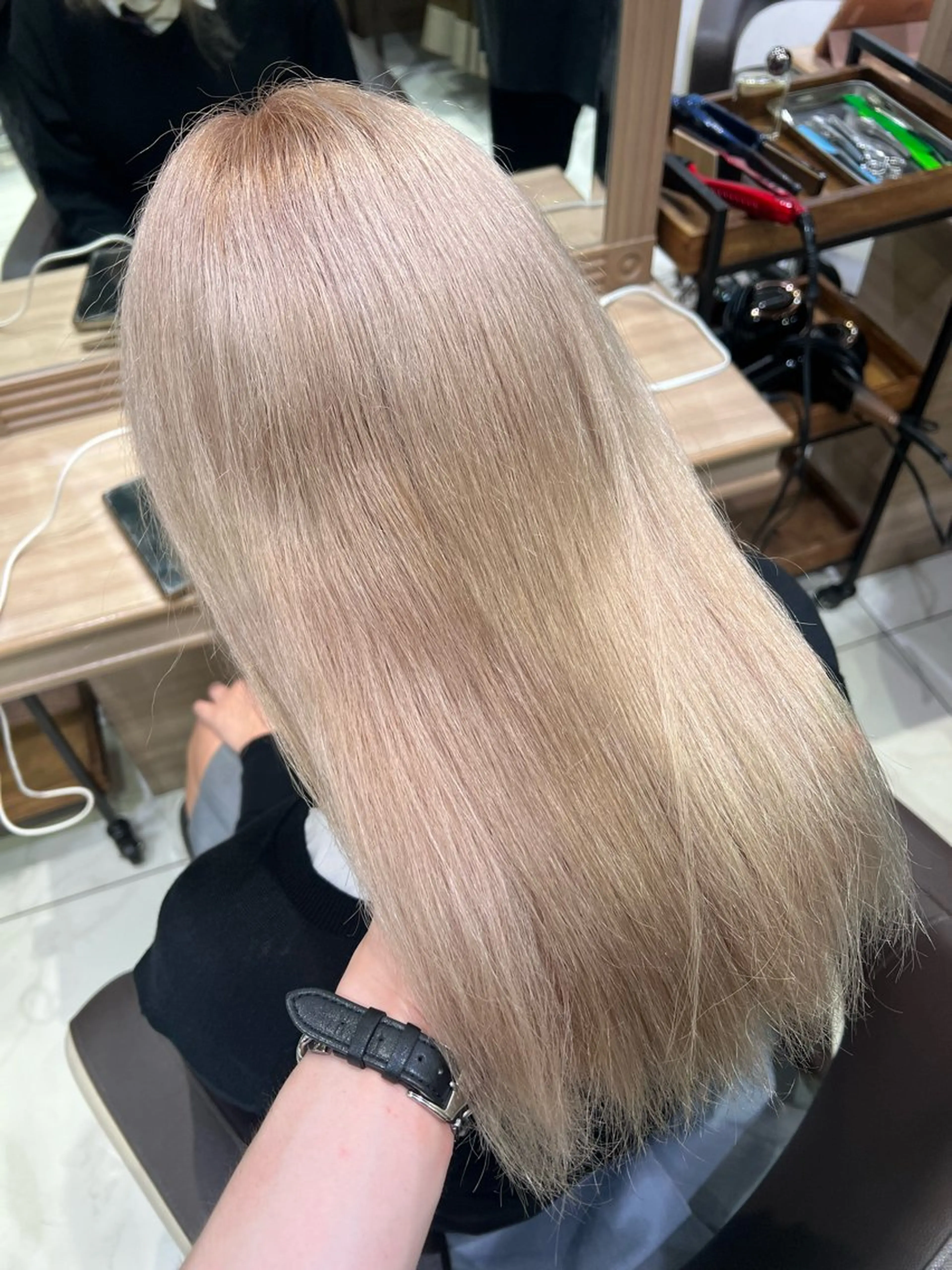 ロング カラー ヘアカラー トリートメント 艶髪ハイトーン 💎りゅうやのヘアスタイル
