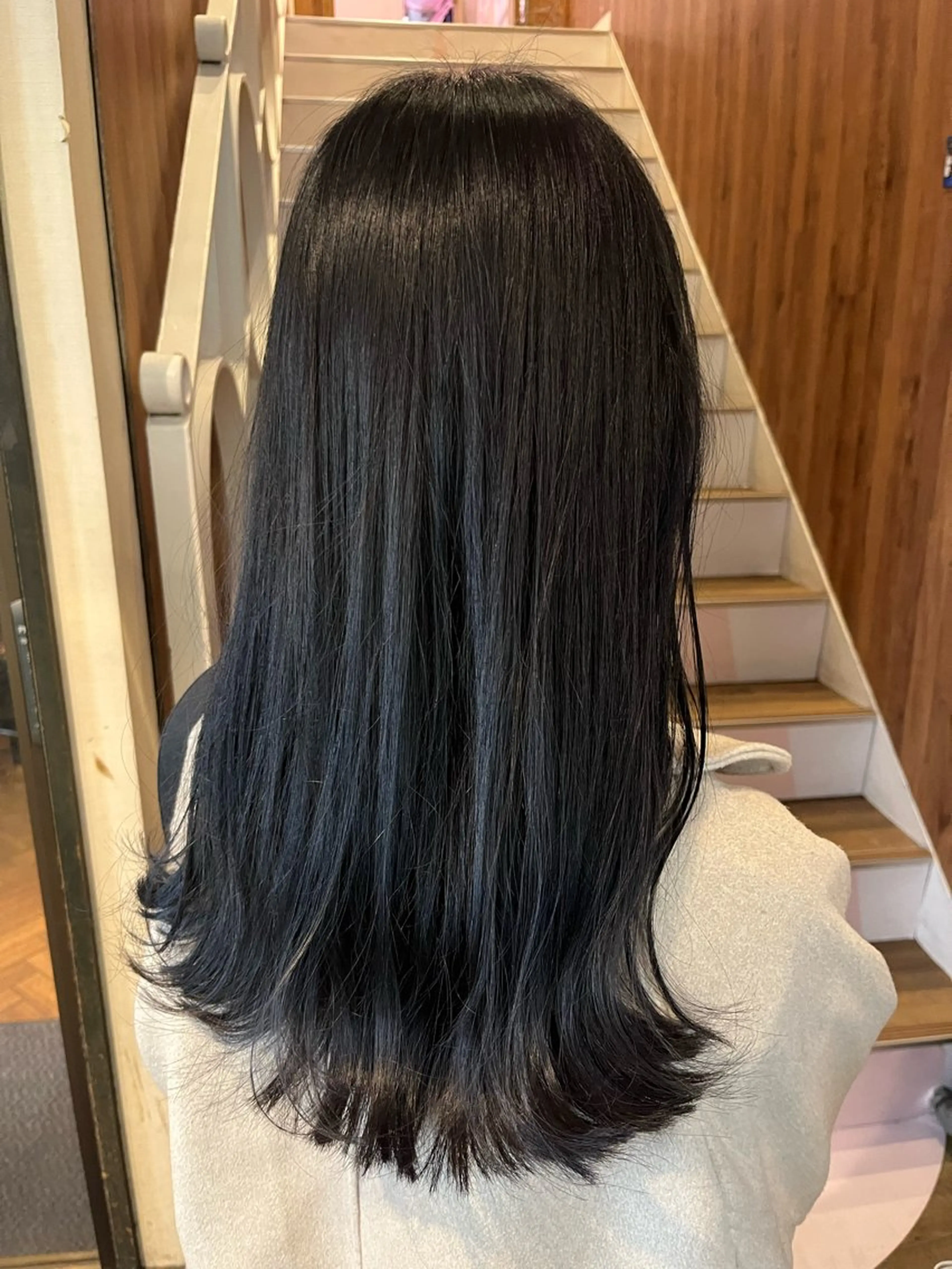 ロング カラー パーマ ヘアアレンジ アディクシーカラー 透明感カラー インナーカラー カット ヘアカラー トリートメント 暗髪透明感カラー/ インナー/小島良太のヘアスタイル