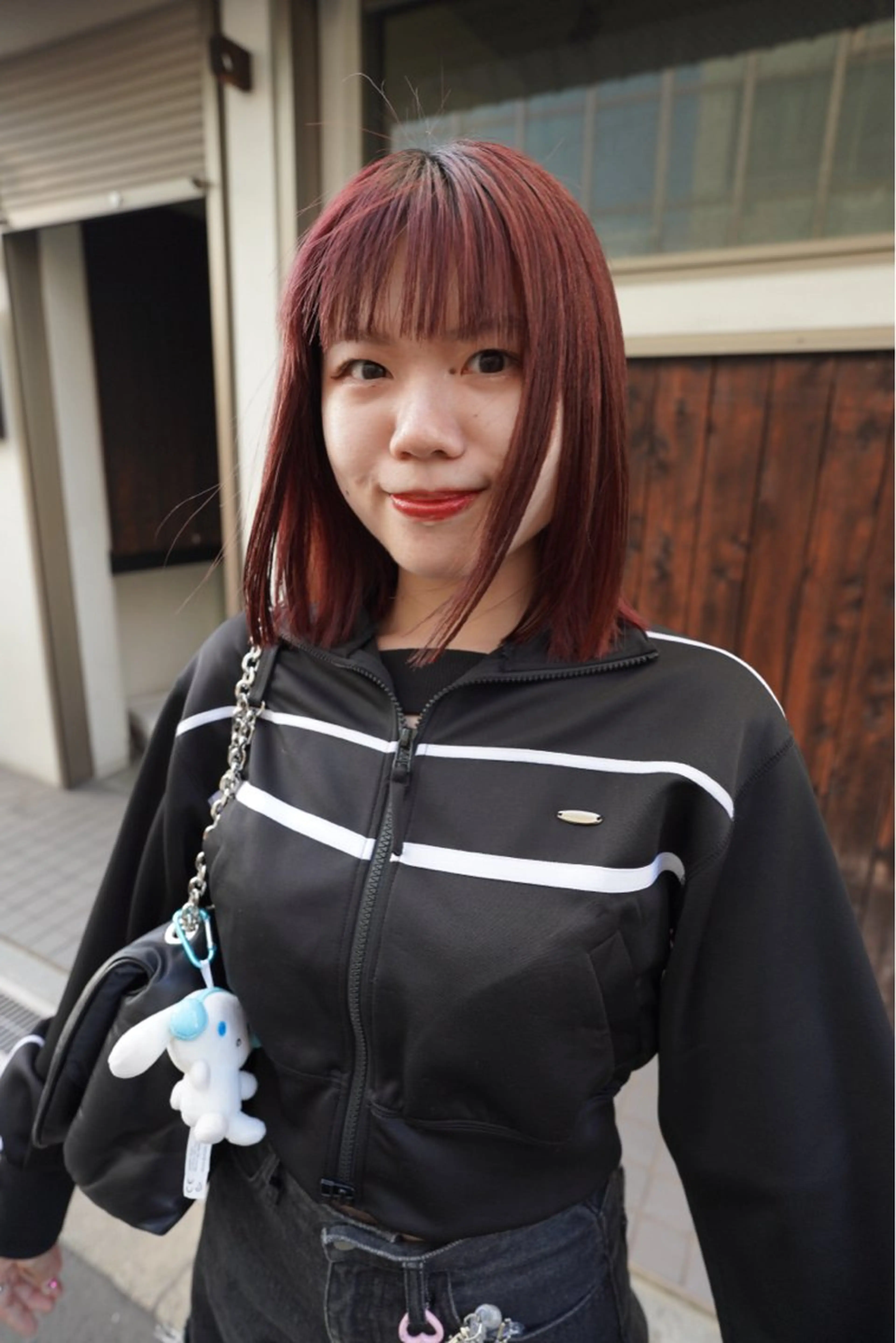ミディアム カット ヘアカラー トリートメント 堀 愛深のヘアスタイル