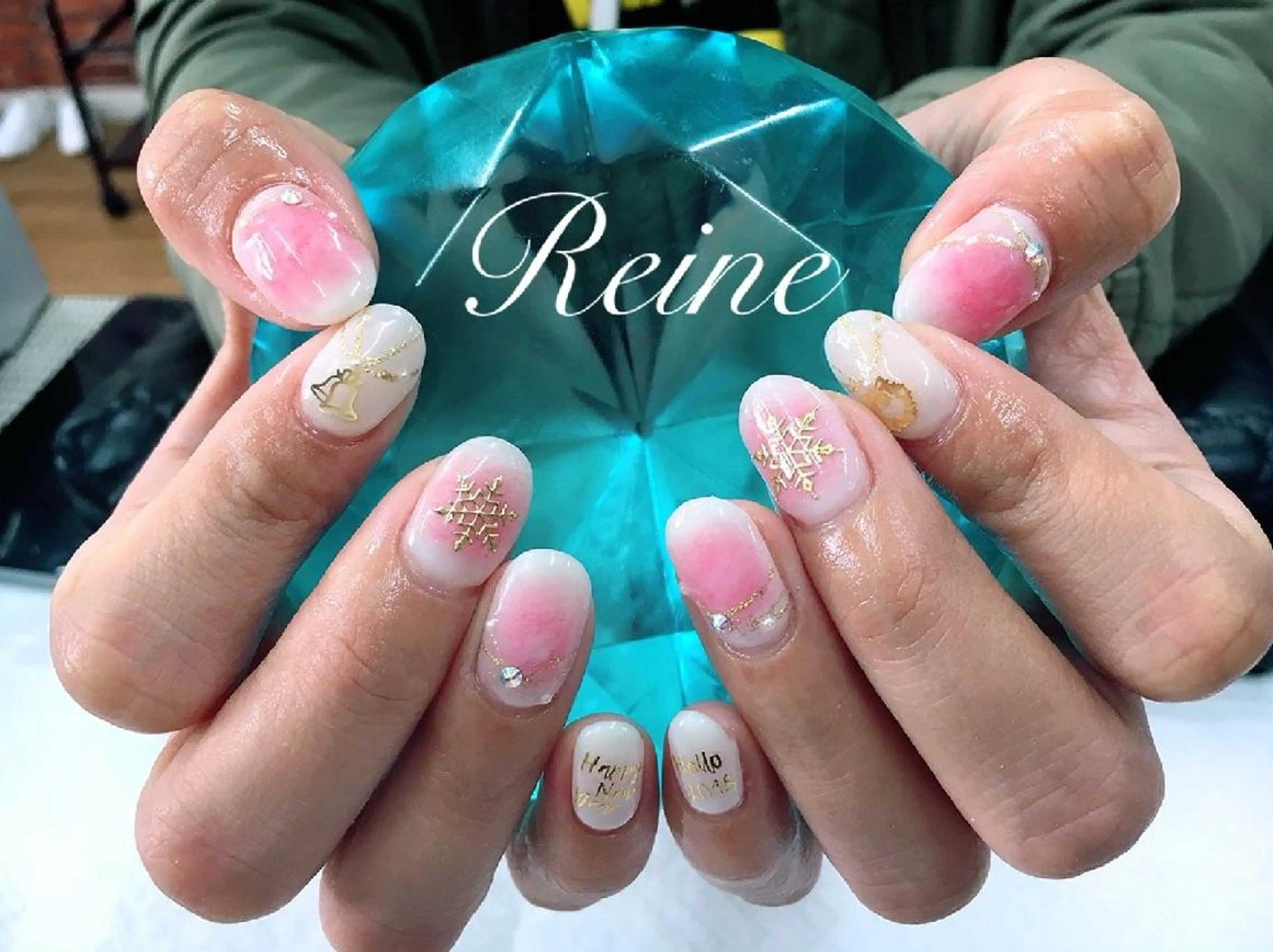 ネイル チークネイル Nailsalon Reine所属・玉栄 伶奈のネイルデザイン