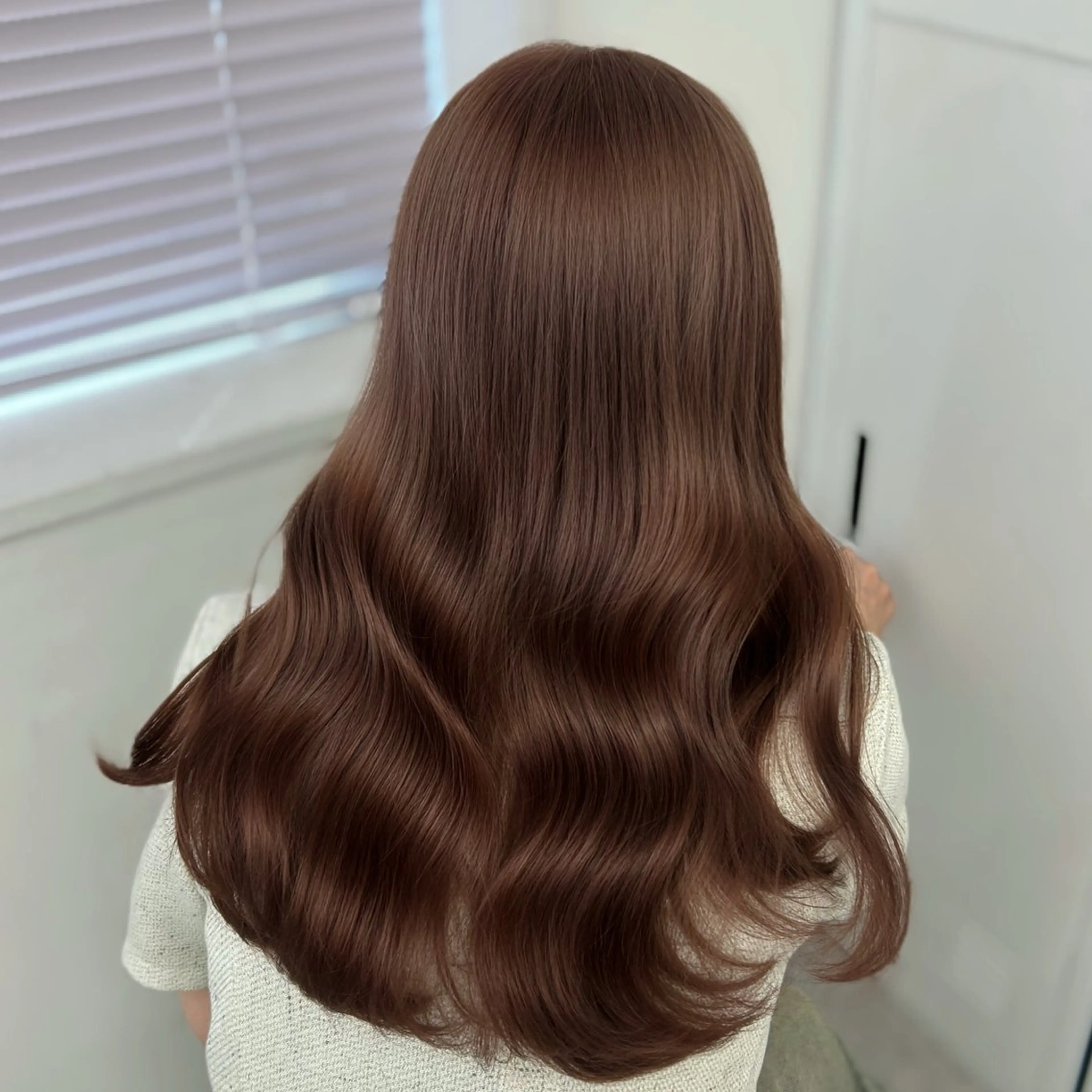セミロング カラー ベージュカラー ブリーチ ブラウンカラー ブラウンベージュ チョコレートブラウン ヘアカラー PELE所属・🐹ミルクティー ‼️✊🏻yuiのヘアスタイル