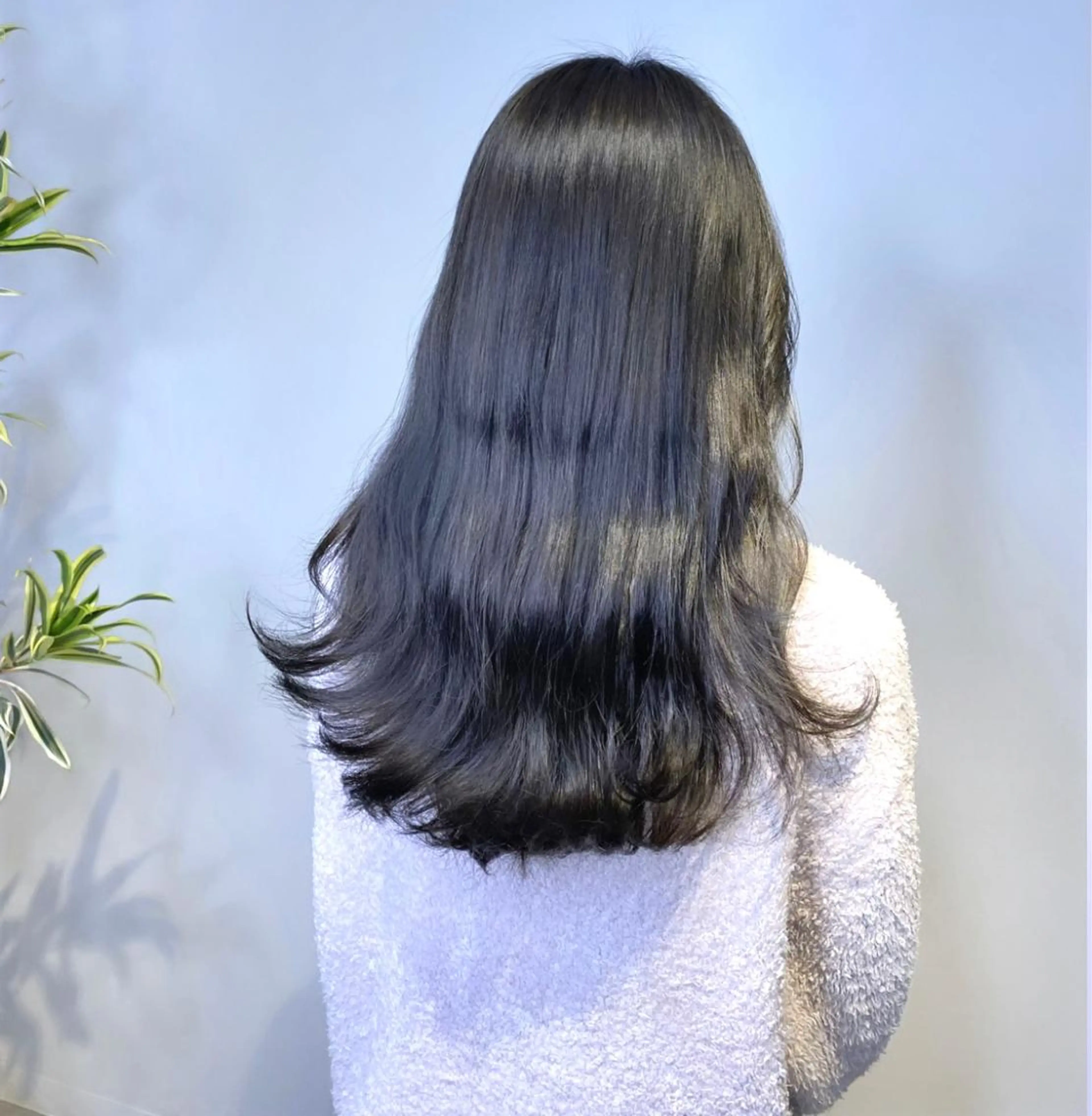 ロング 岸本 理希のヘアスタイル