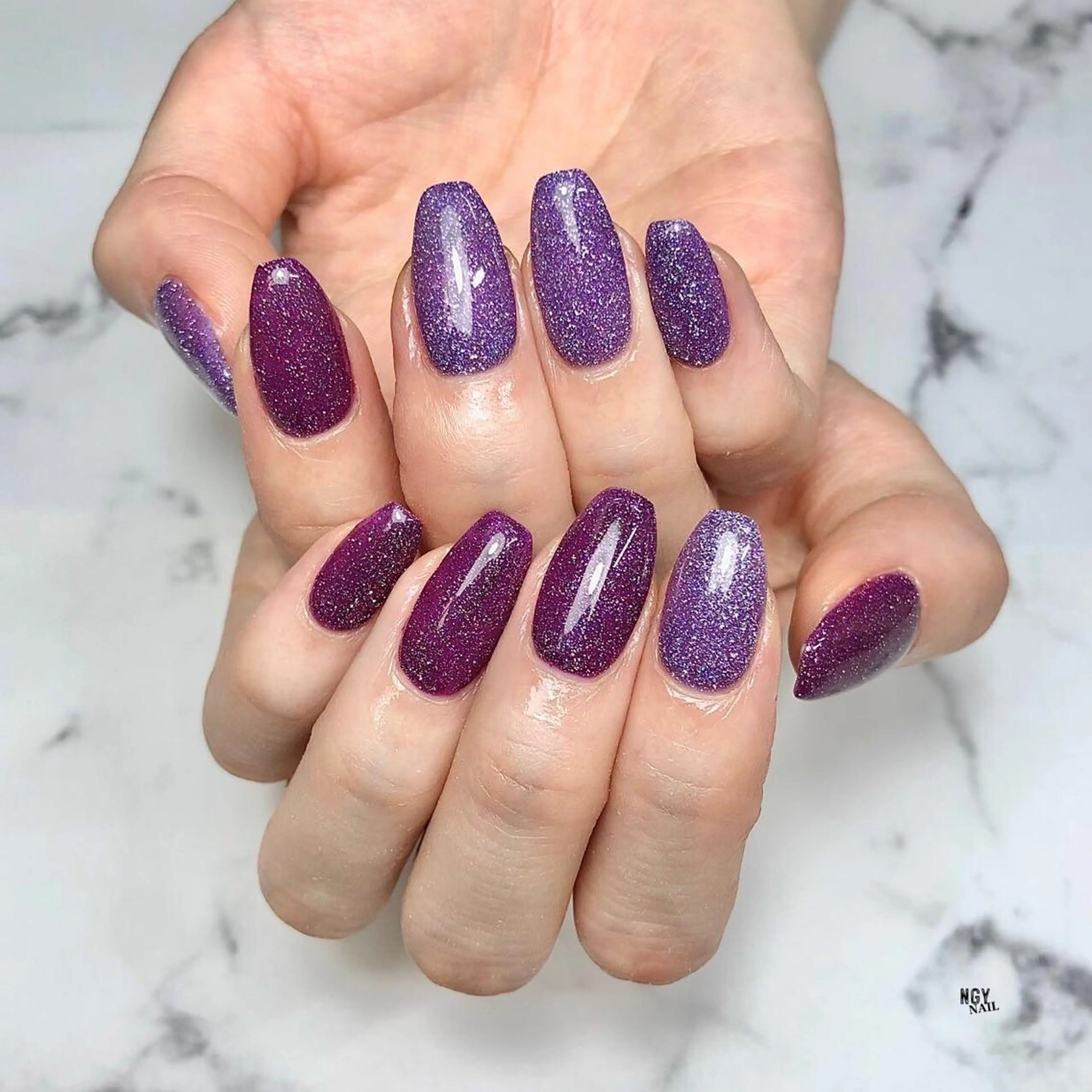ネイル フラッシュネイル ジェルネイル キラキラネイル 韓国ネイル ラメ(グリッター) ハンドネイル NAIL NOWのネイルデザイン
