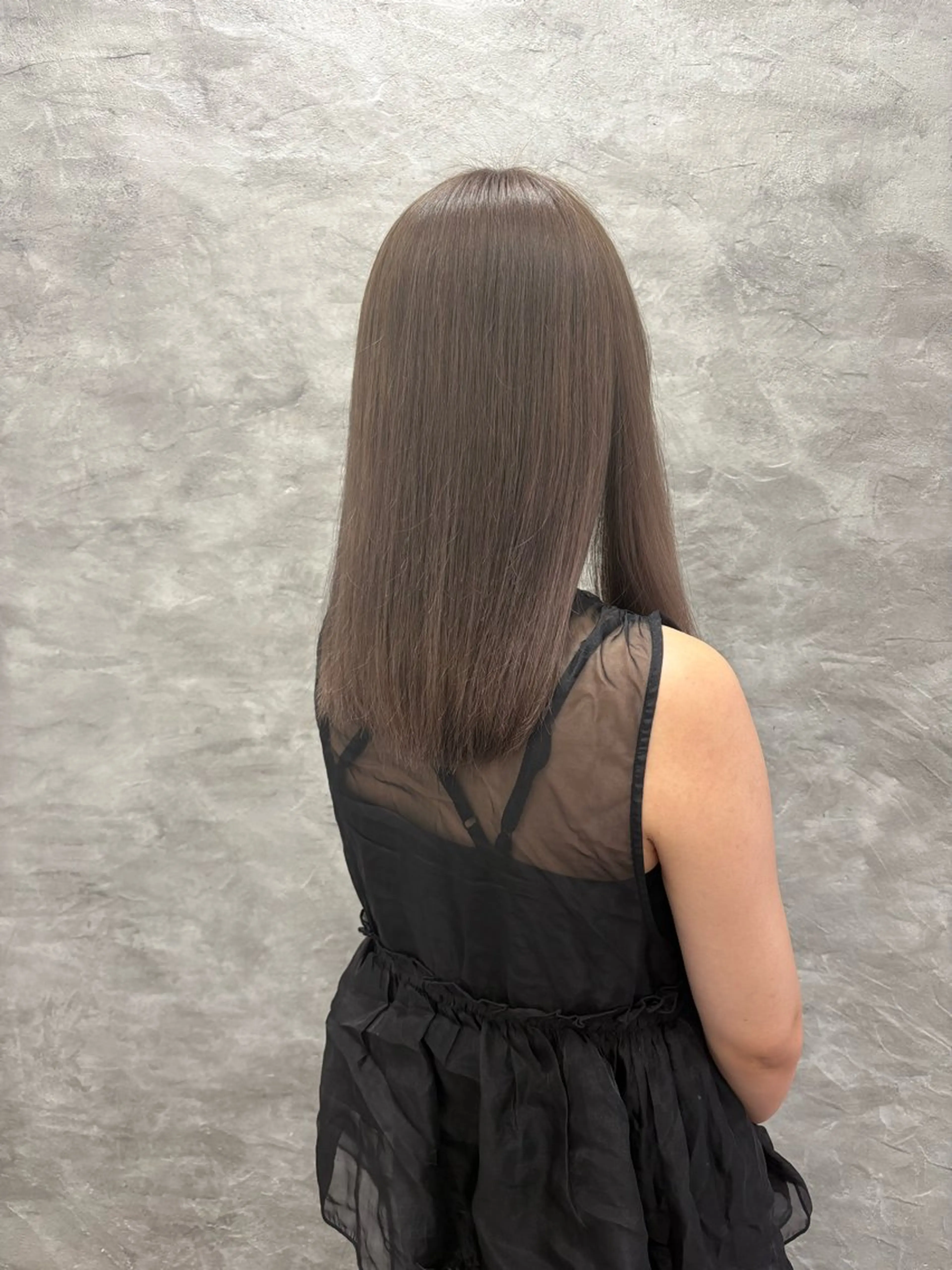 ミディアム カラー ブリーチ ダブルカラー ヘアカラー 豊川/透明感カラー 🫧篠島みなみ🫧のヘアスタイル