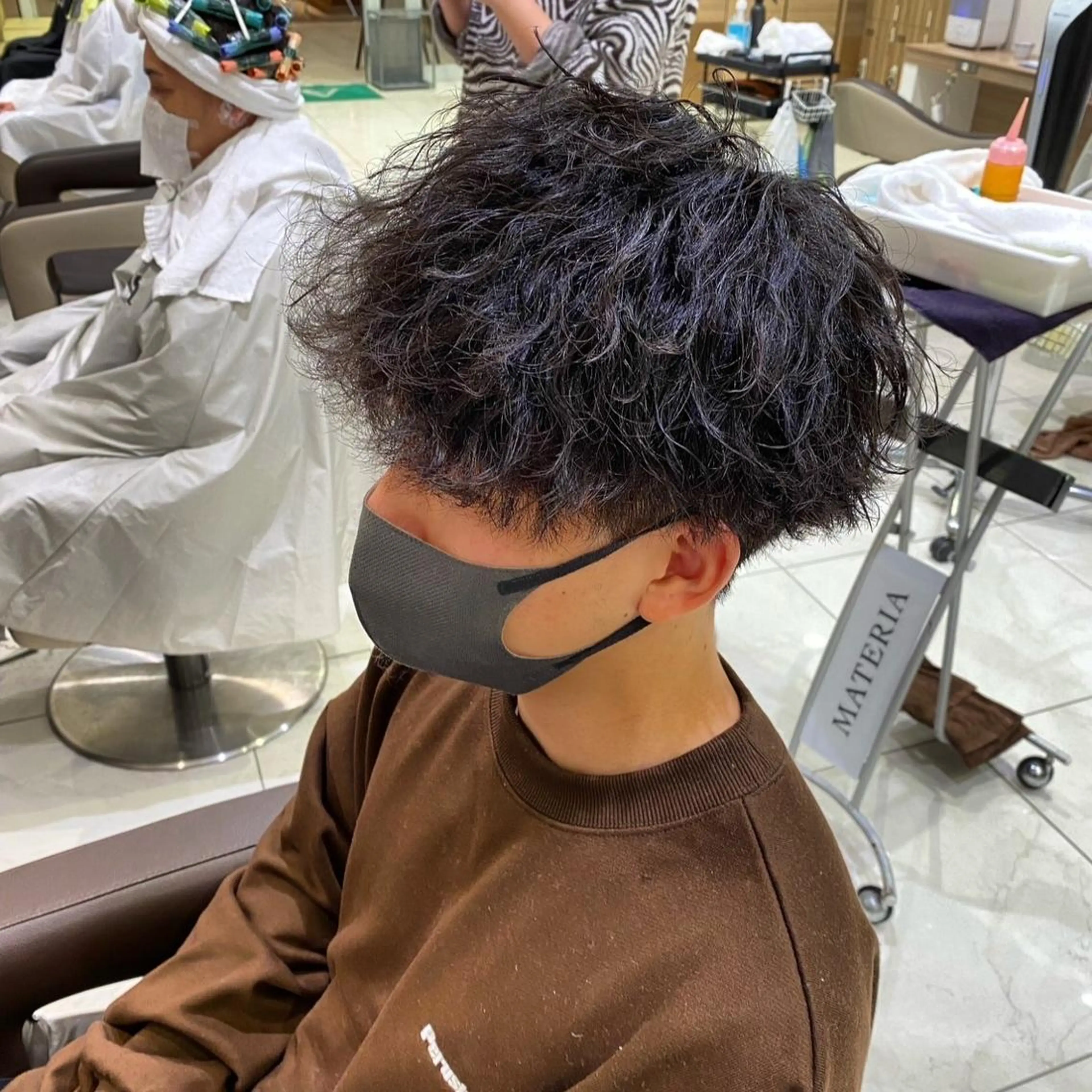 パーマ メンズ 奥村 美郁子のヘアスタイル
