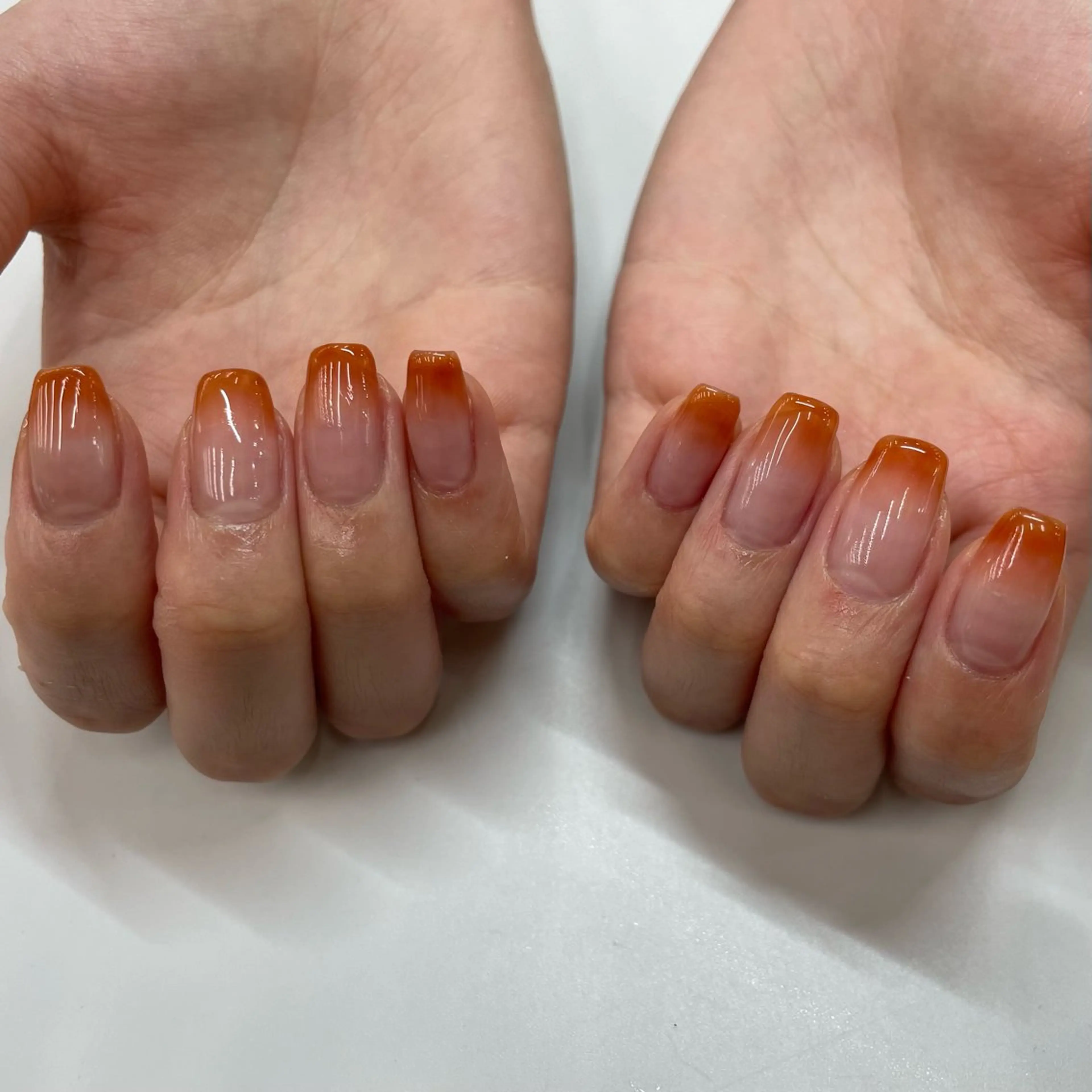 ネイル ブラウン MAXKELLY EMIのネイルデザイン