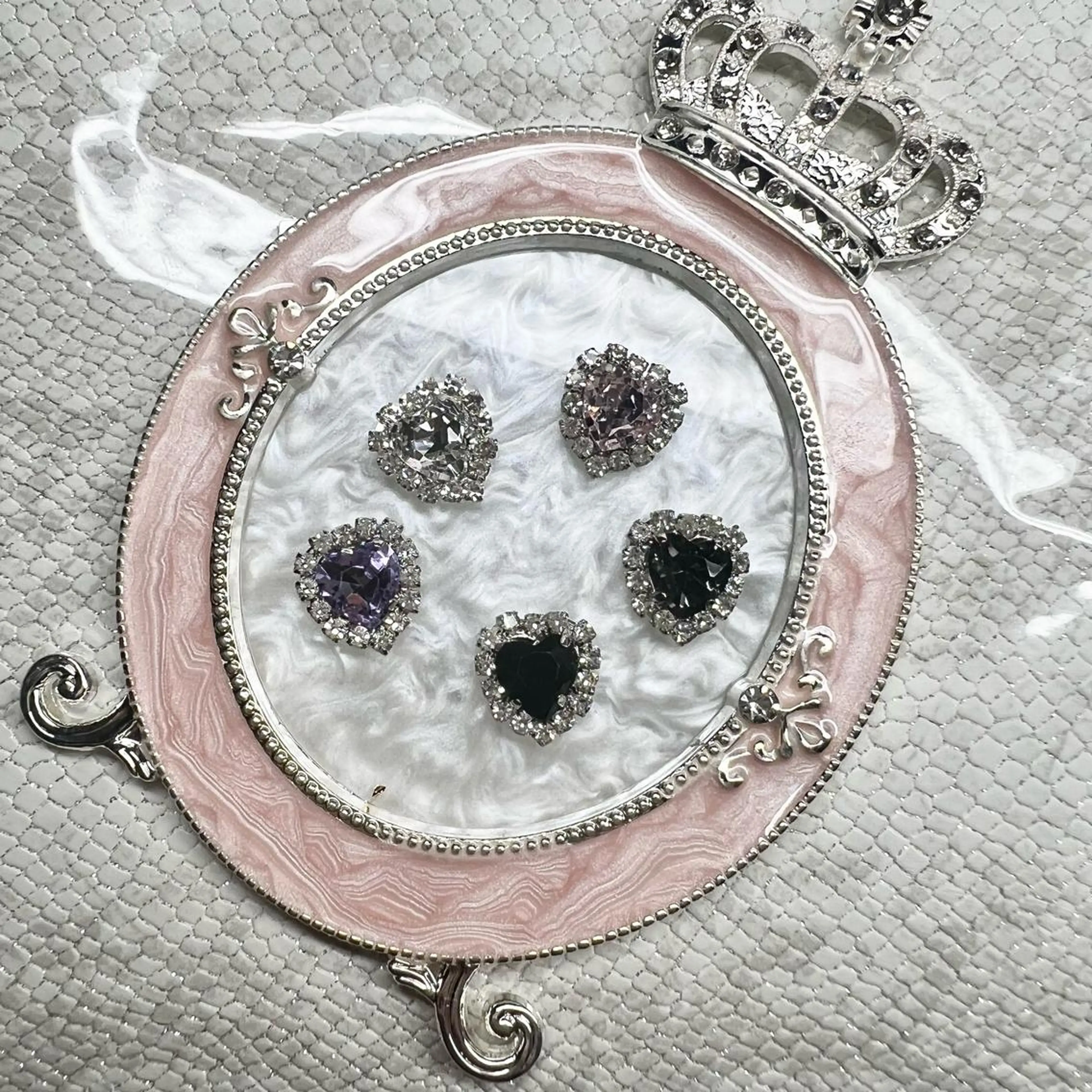 ネイル シルバー Rire_eye+beauty_nail所属・Rire_ nail_yukiのネイルデザイン