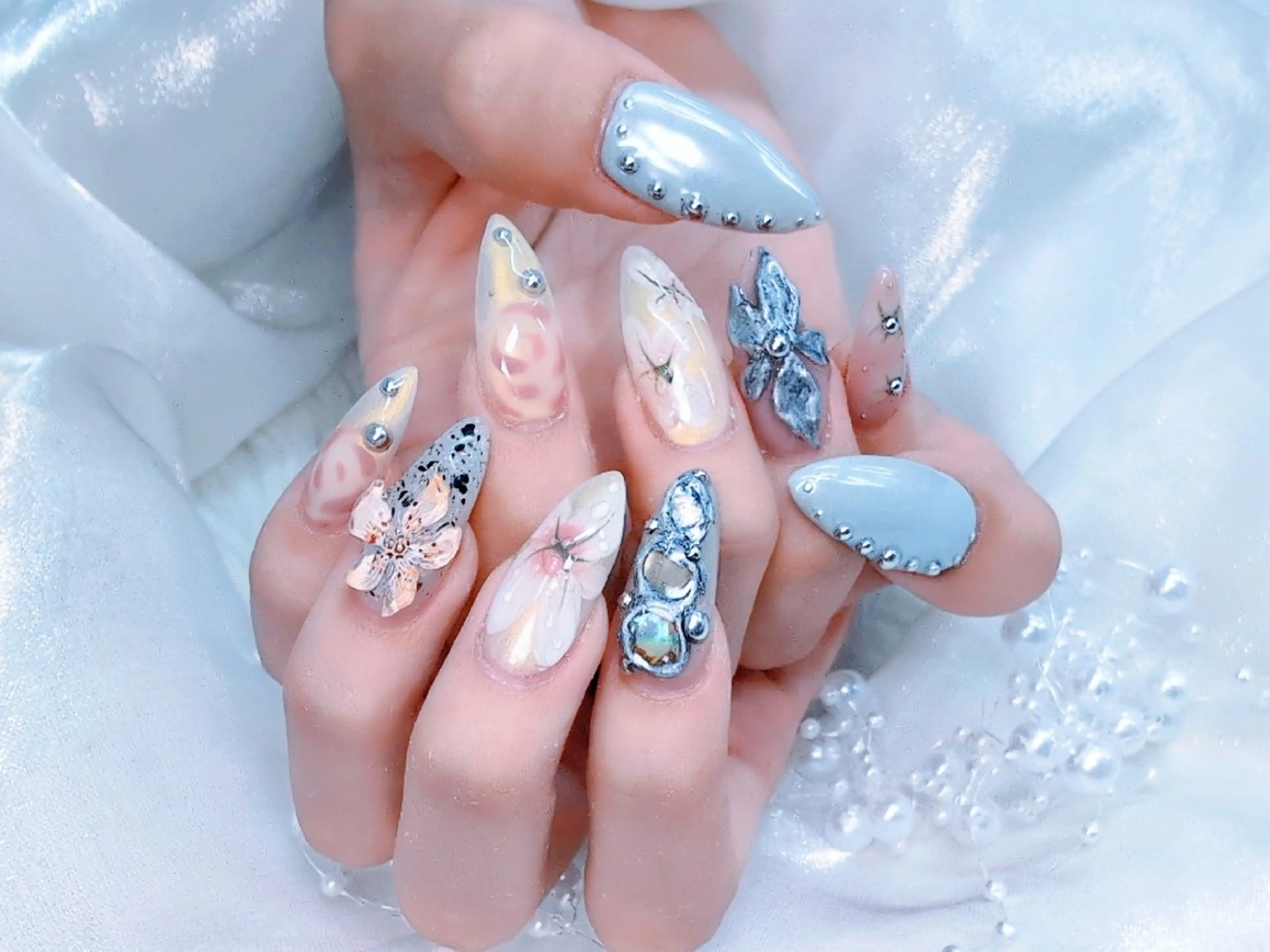 ネイル チークネイル 長さ出し フラッシュネイル フレンチネイル ジェルネイル Chouette Nailのネイルデザイン