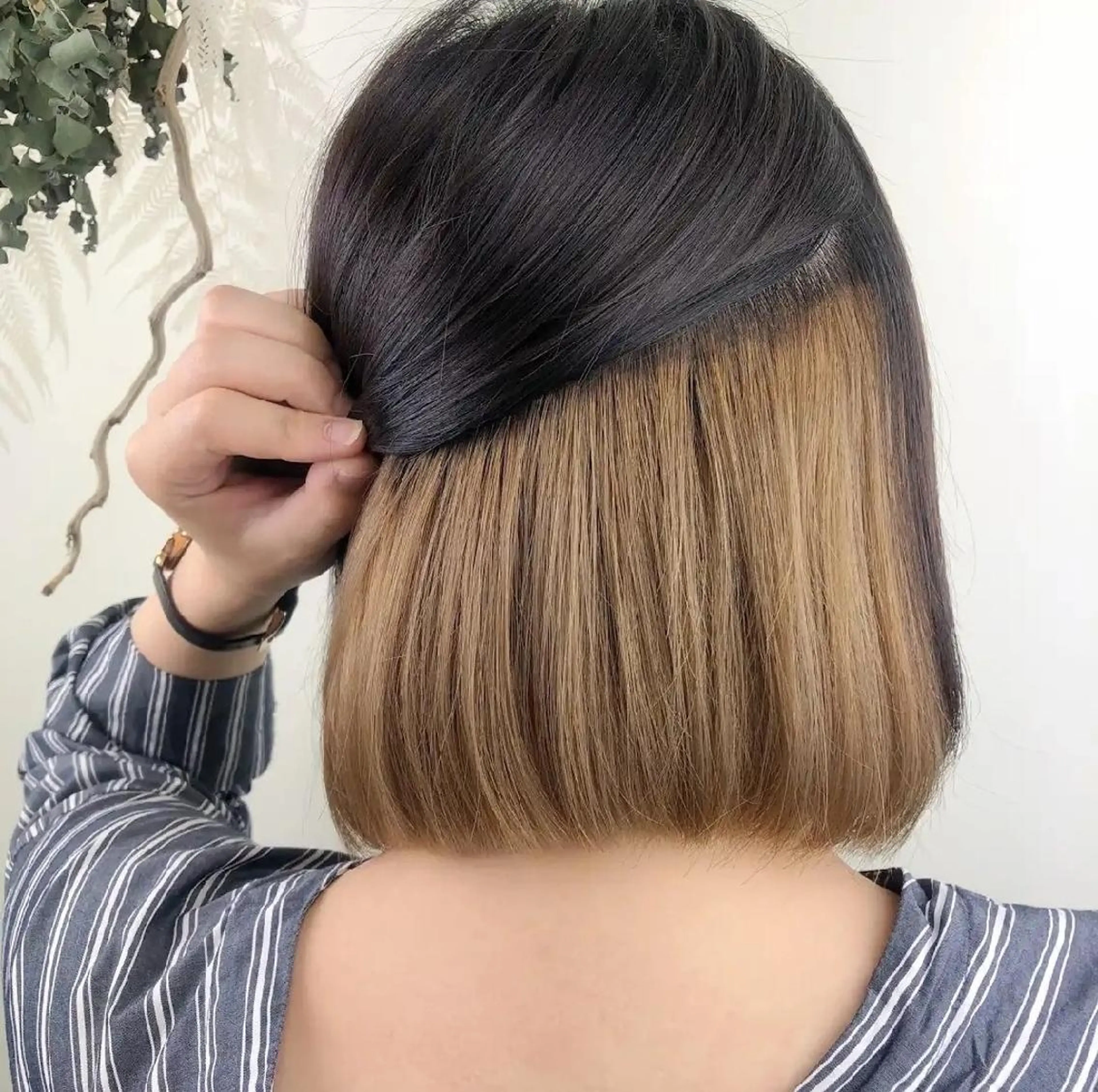 ミディアム カラー u hair所属・こばやし ももこのヘアスタイル