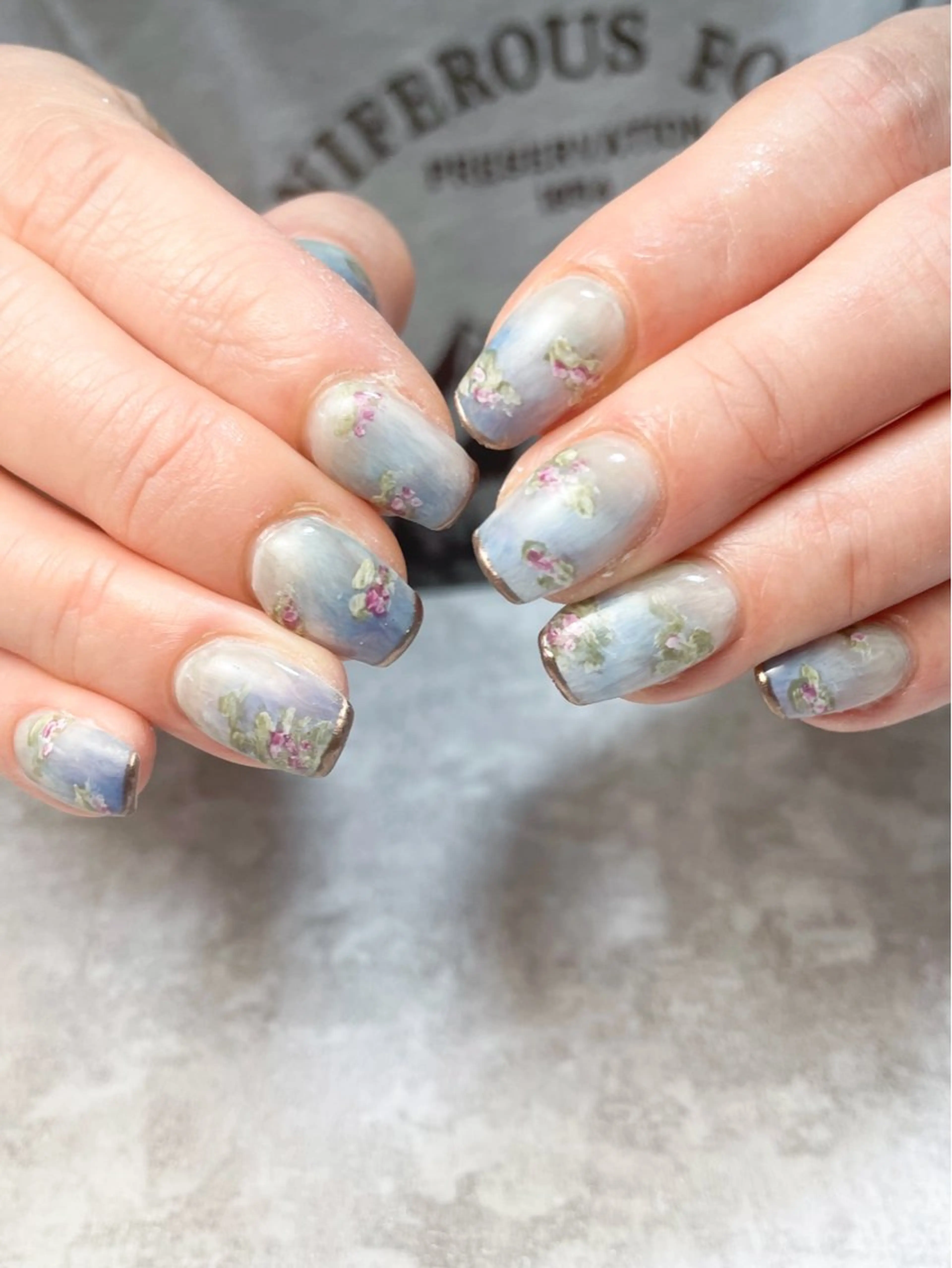 ネイル ハンドネイル atelier　FIORITURA所属・FIORITURA aiのネイルデザイン