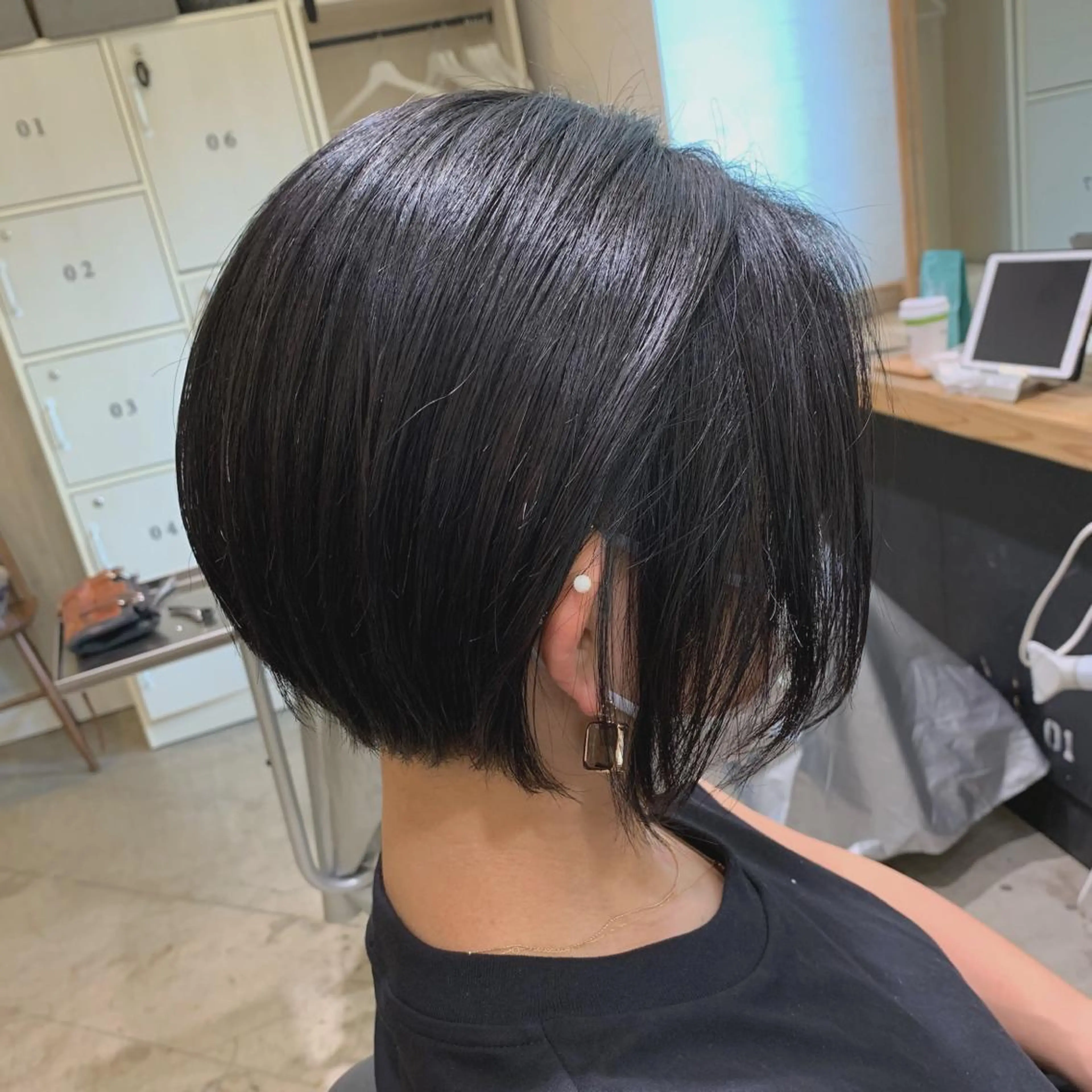 ショート カラー カット ノグチ ナツコのヘアスタイル