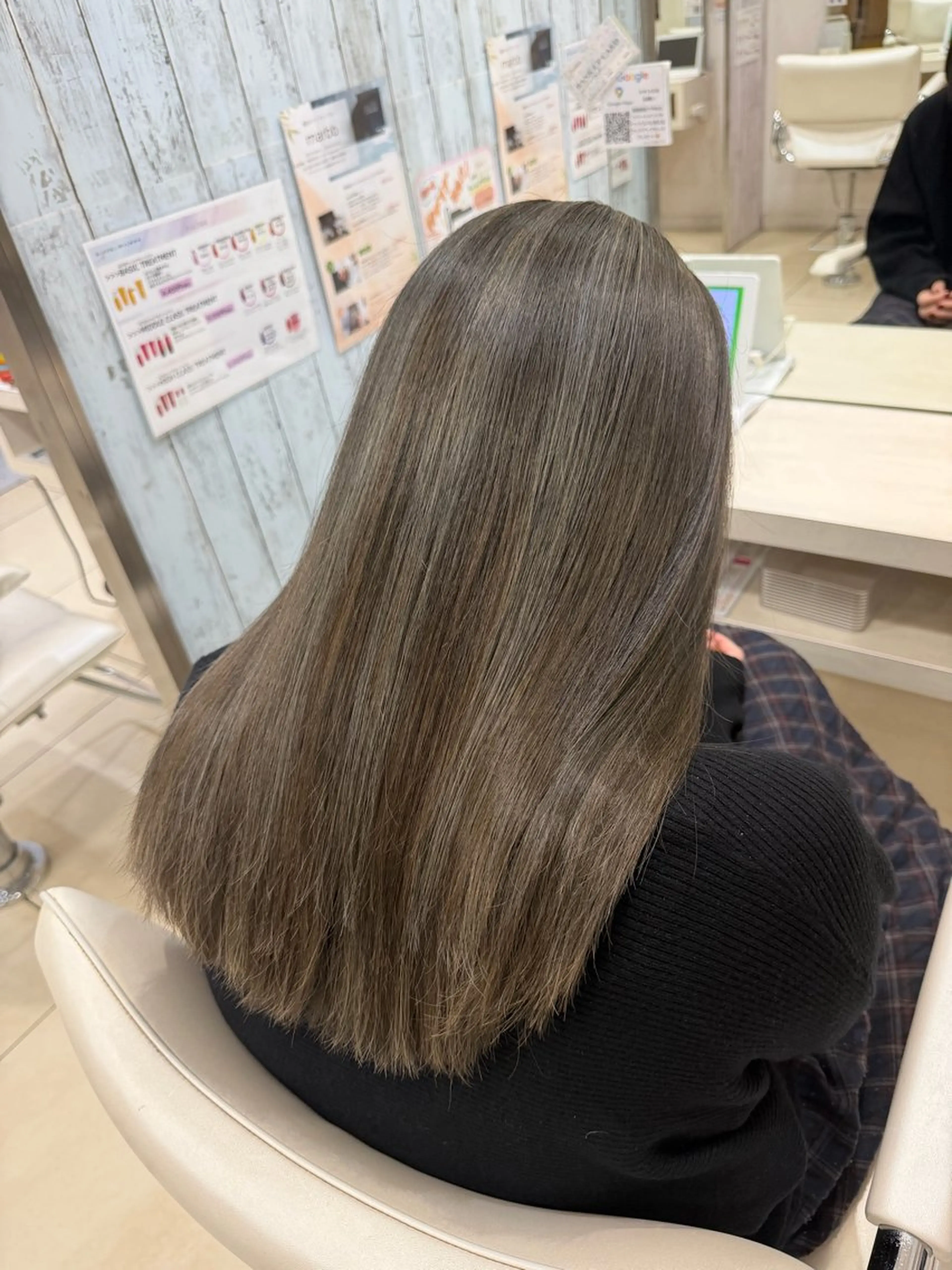 ロング カラー ハイライトカラー ハイライト ヘアカラー 🌿白髪ぼかし 山岸樹璃🌿のヘアスタイル