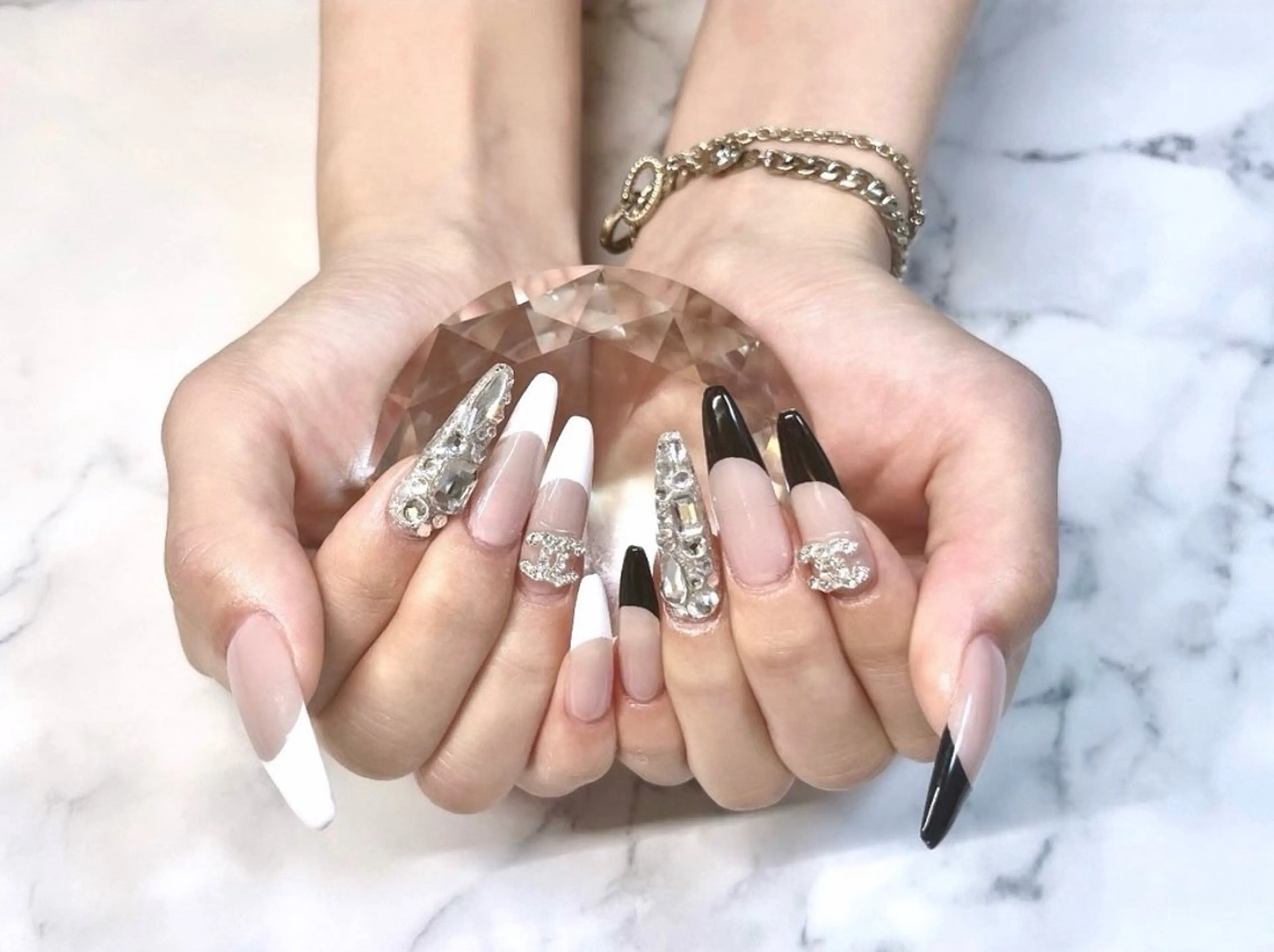 ใใฌใณใใใคใซใฎๅ็