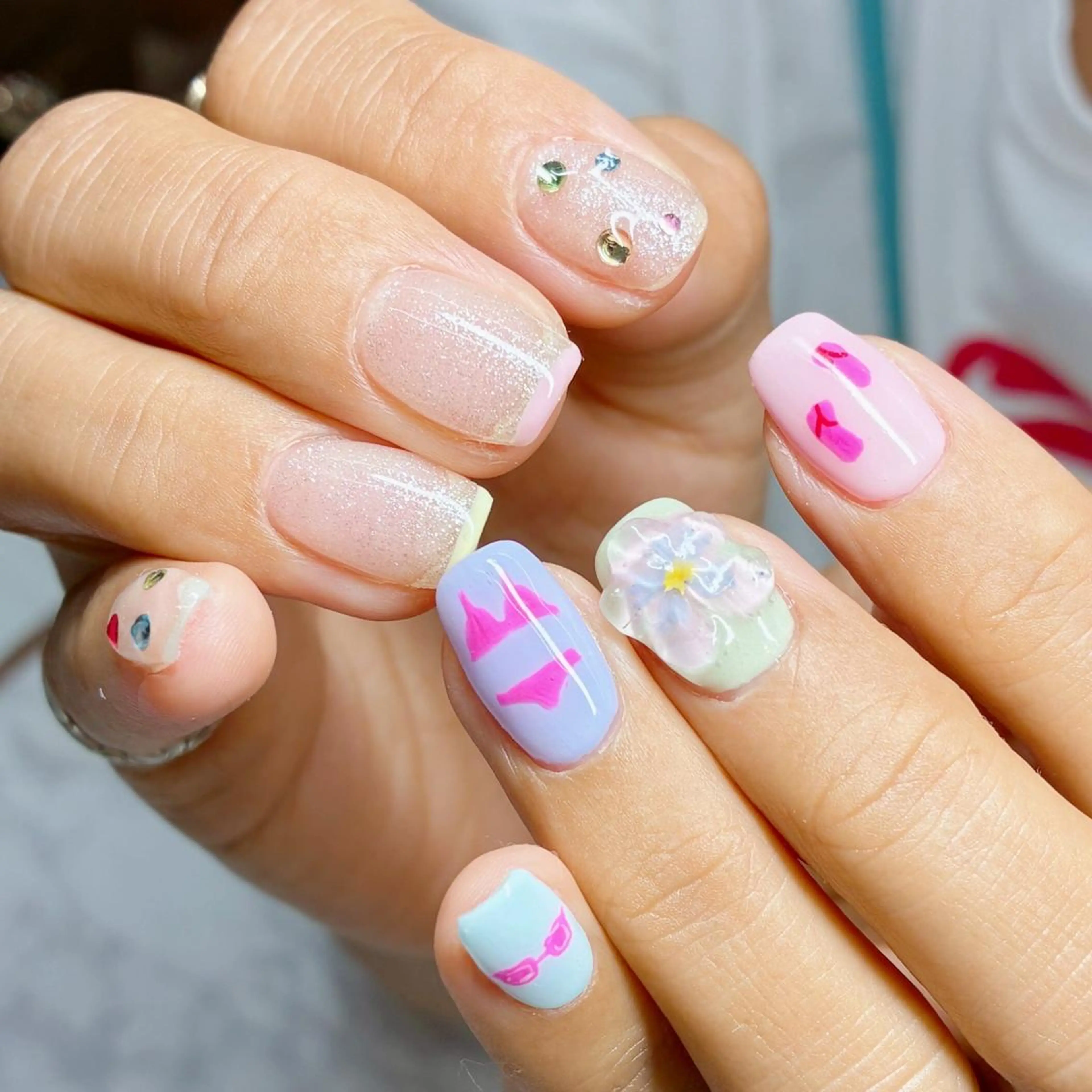 ネイル 夏ネイル ハンドネイル ハンドケア 💐ka yo💐（東白楽）のネイルデザイン