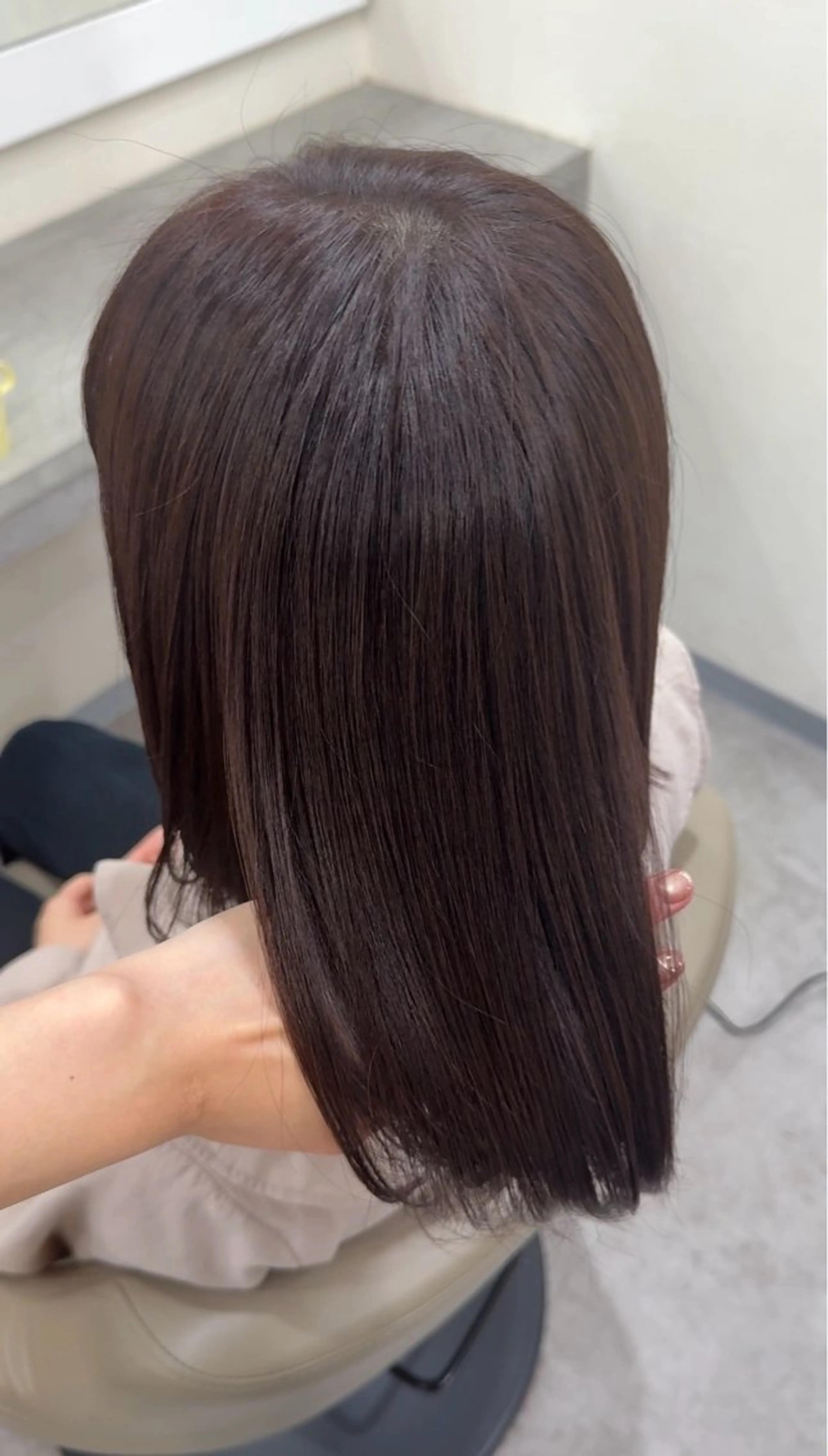 ミディアム カラー 透明感カラー ももかのヘアスタイル